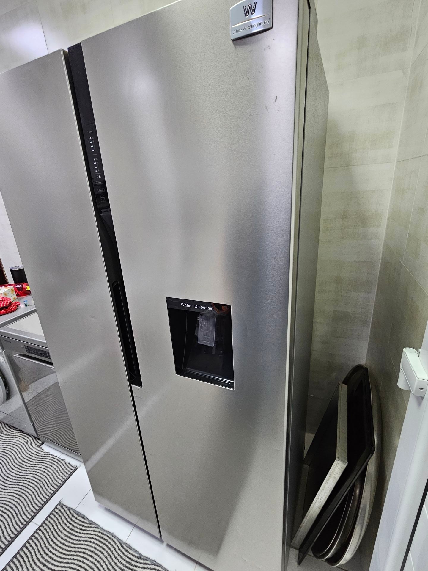 Excellent White-Westinghouse Fridge- American Brand - Image 2