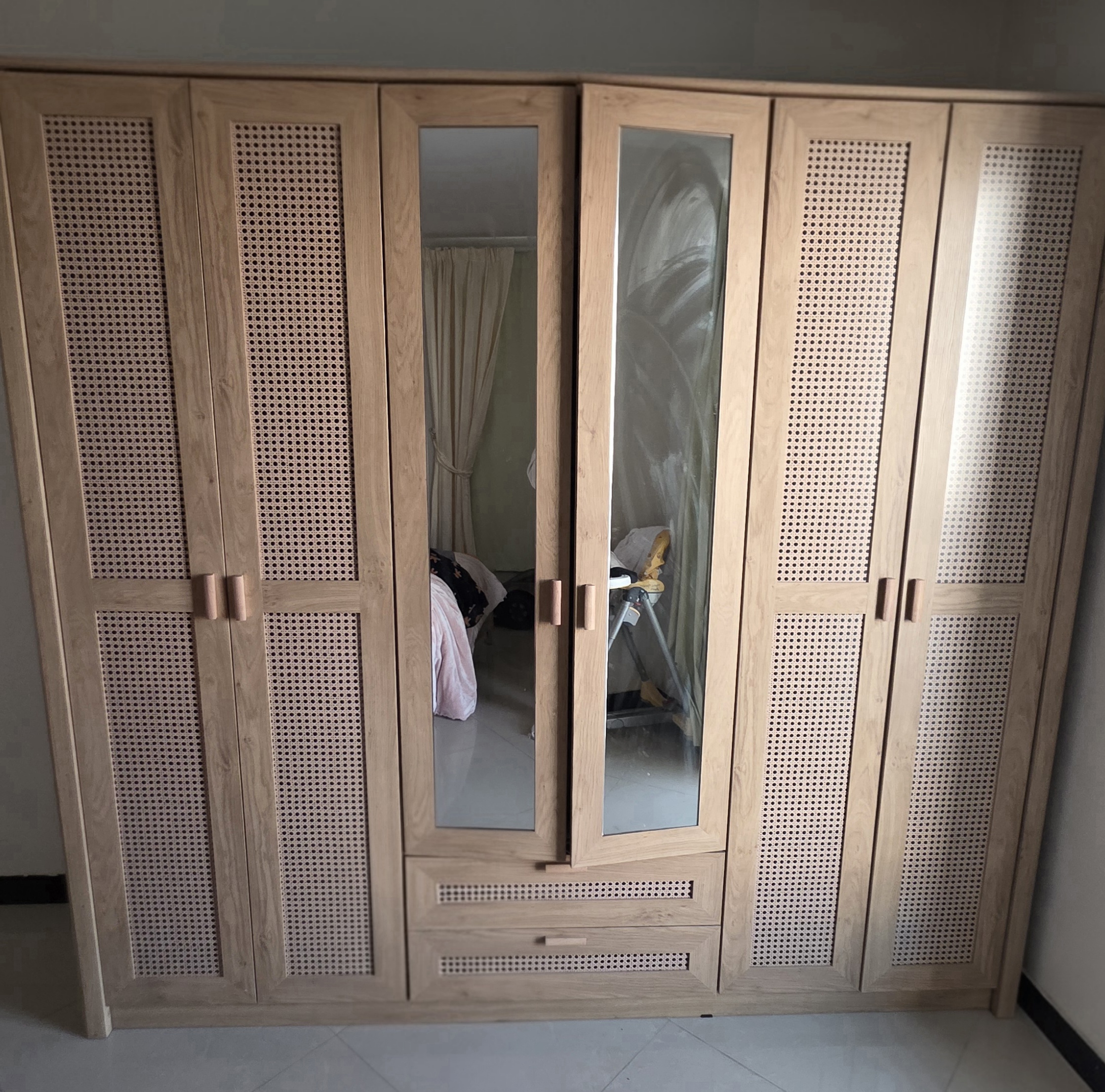 Home box wardrobe - Image 1