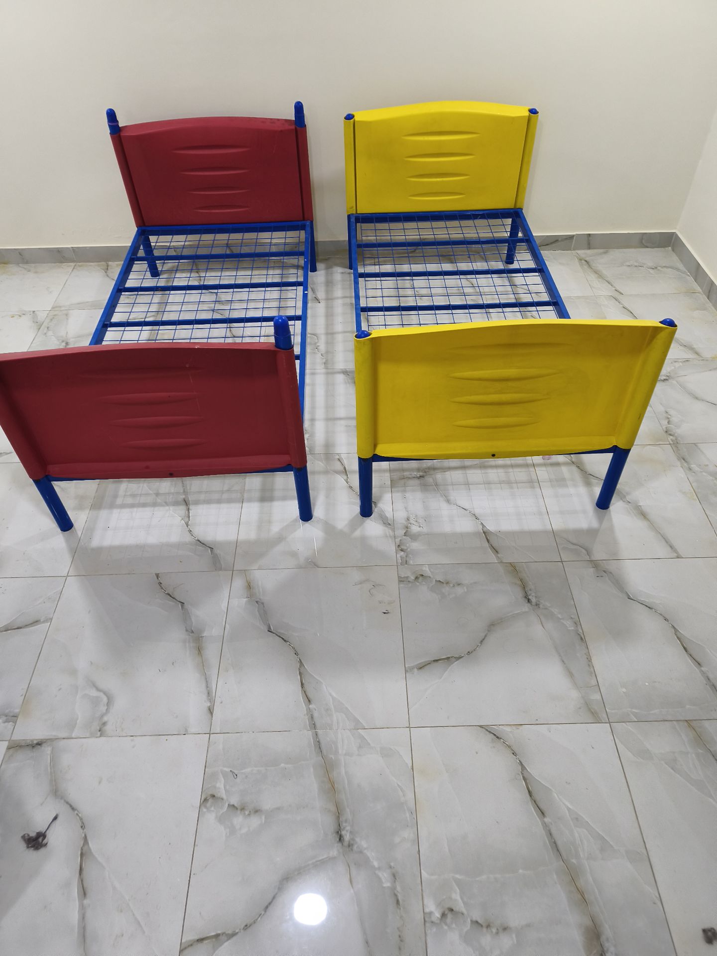 Master bed + side tables Home Centre. Single beds + Mattress Red and Yellow  - Image 4