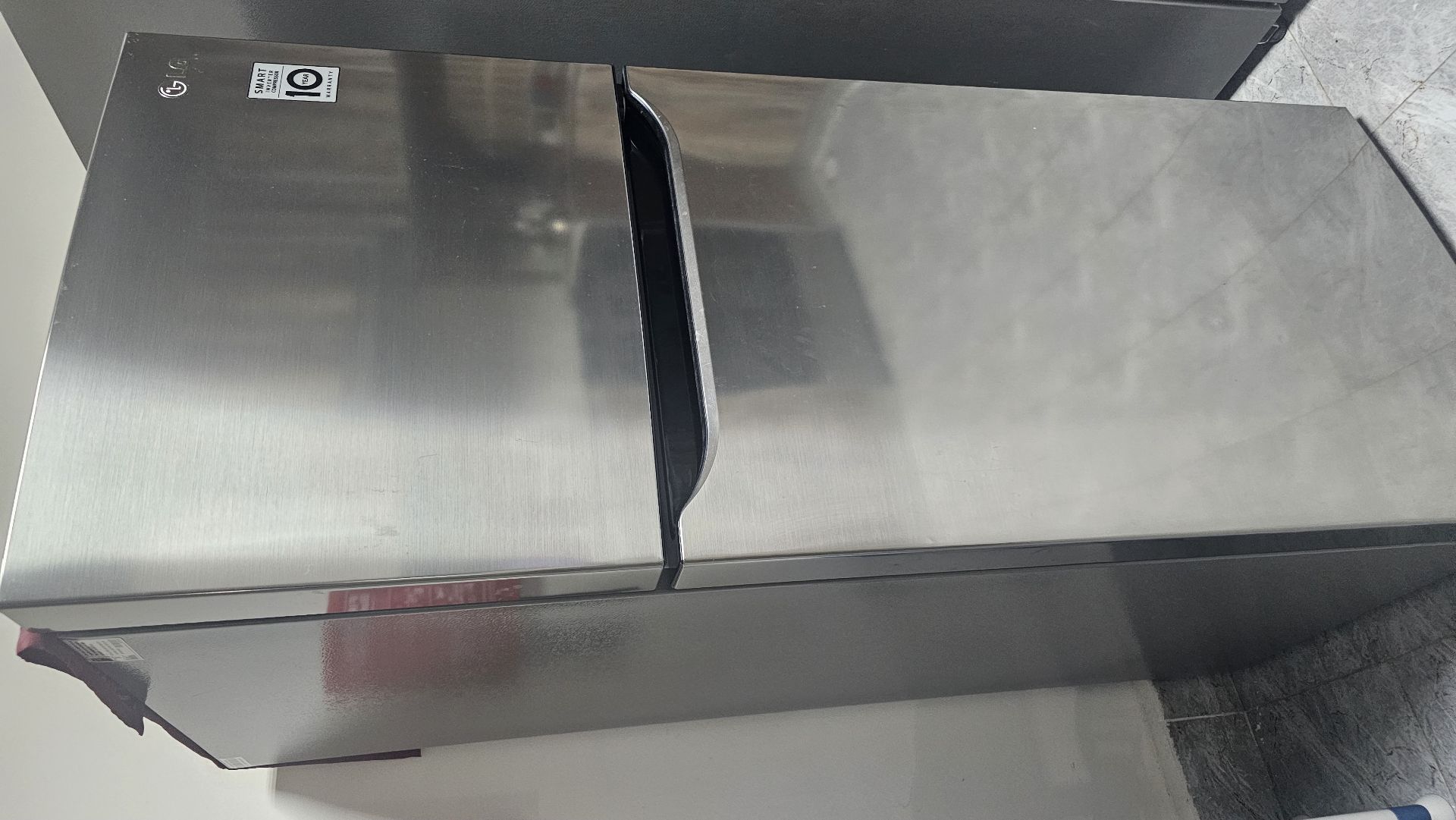 LG Refrigerator - Image 3