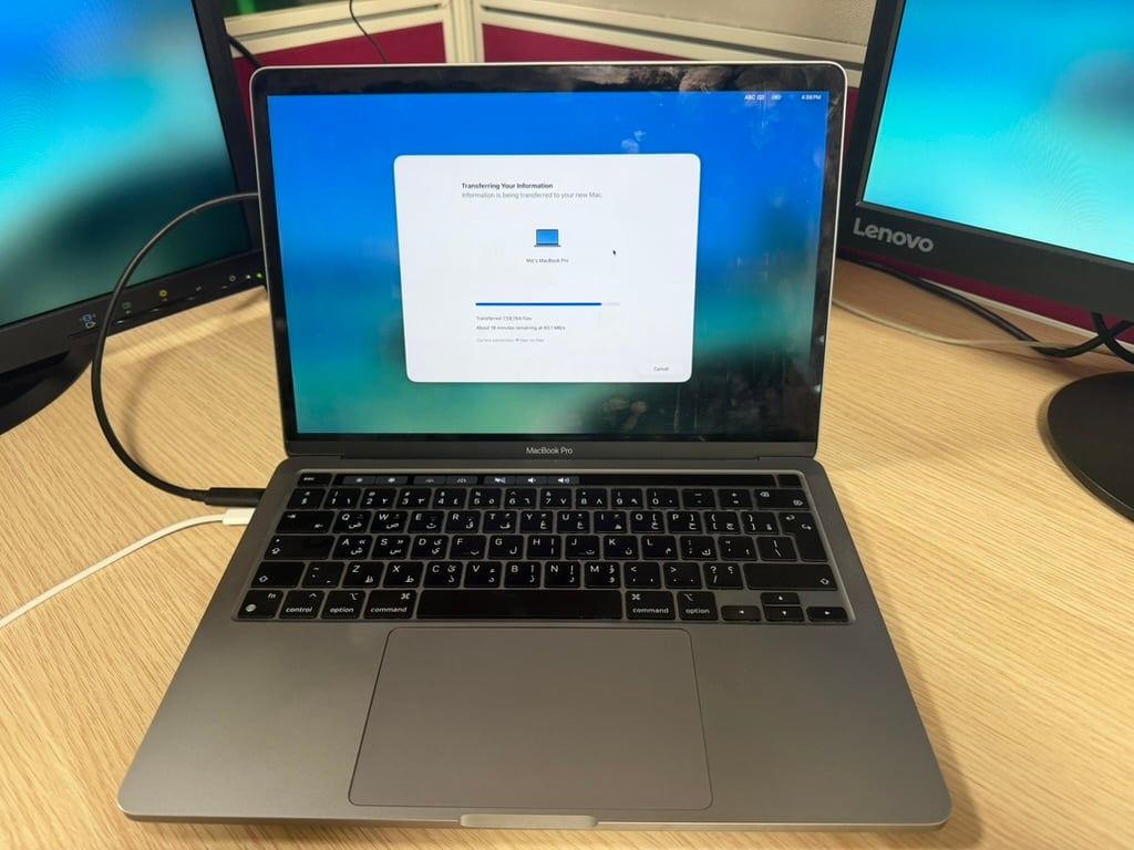 Macbook PRO 2020 M1 13" - Excellent condition - Image 1