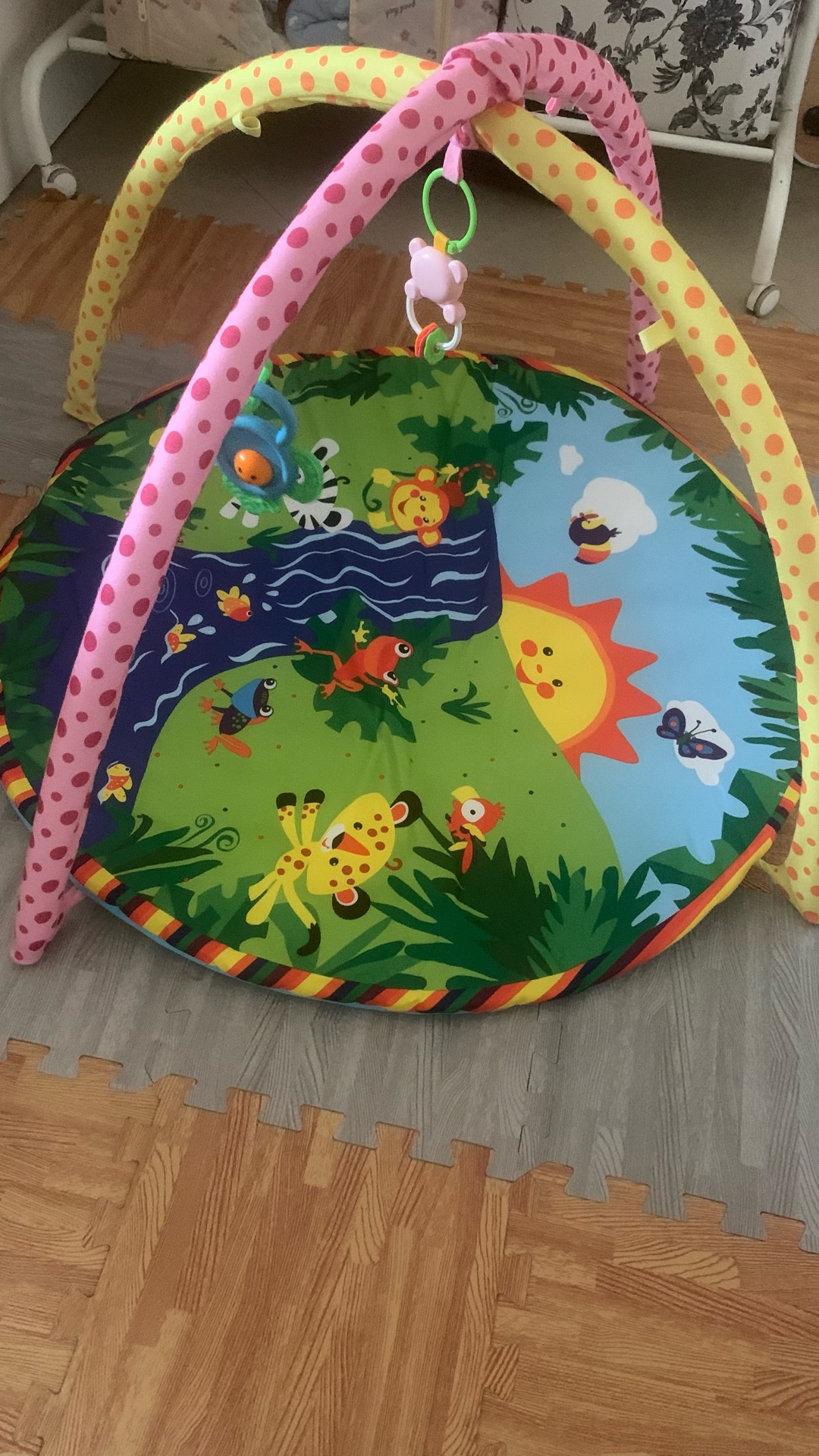 Baby Bouncer, Gyn bed and mattress for sale - Image 6