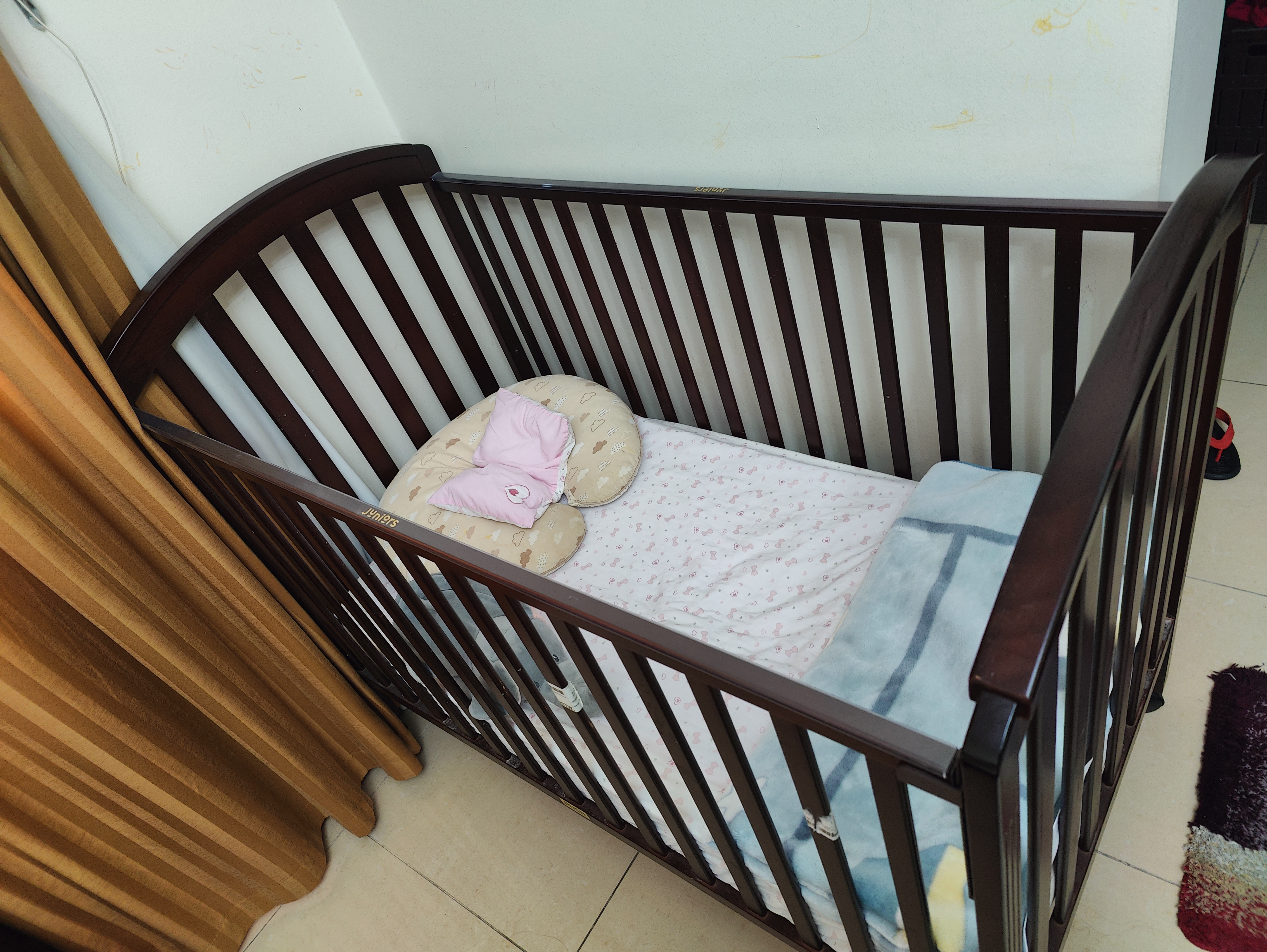 Juniors Cot  - Image 6
