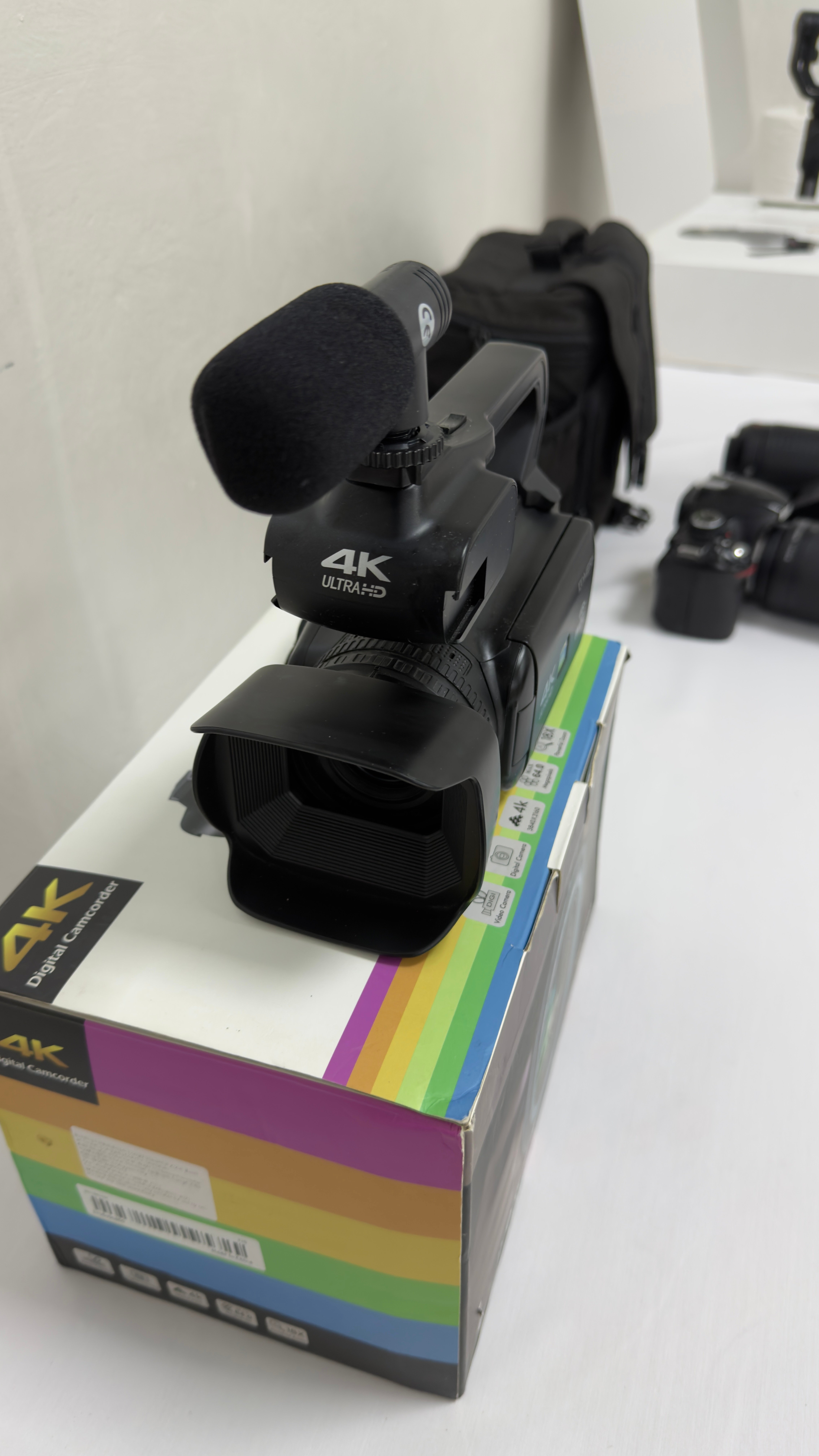 NIKON  - Image 5