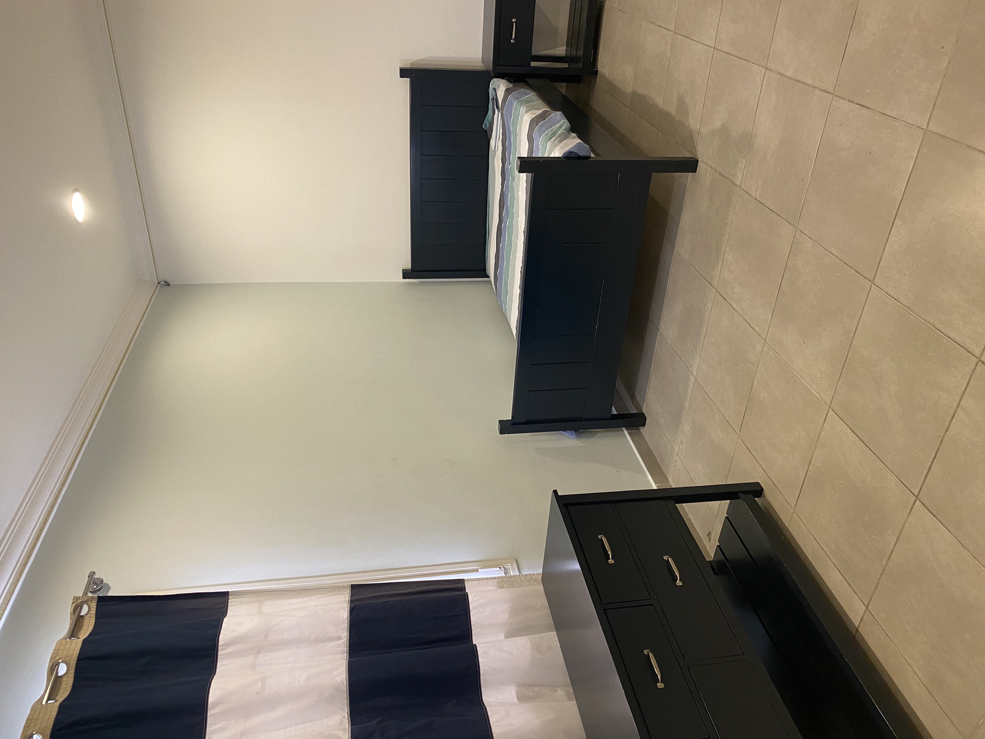COMPLETE BEDROOM SET - Image 4