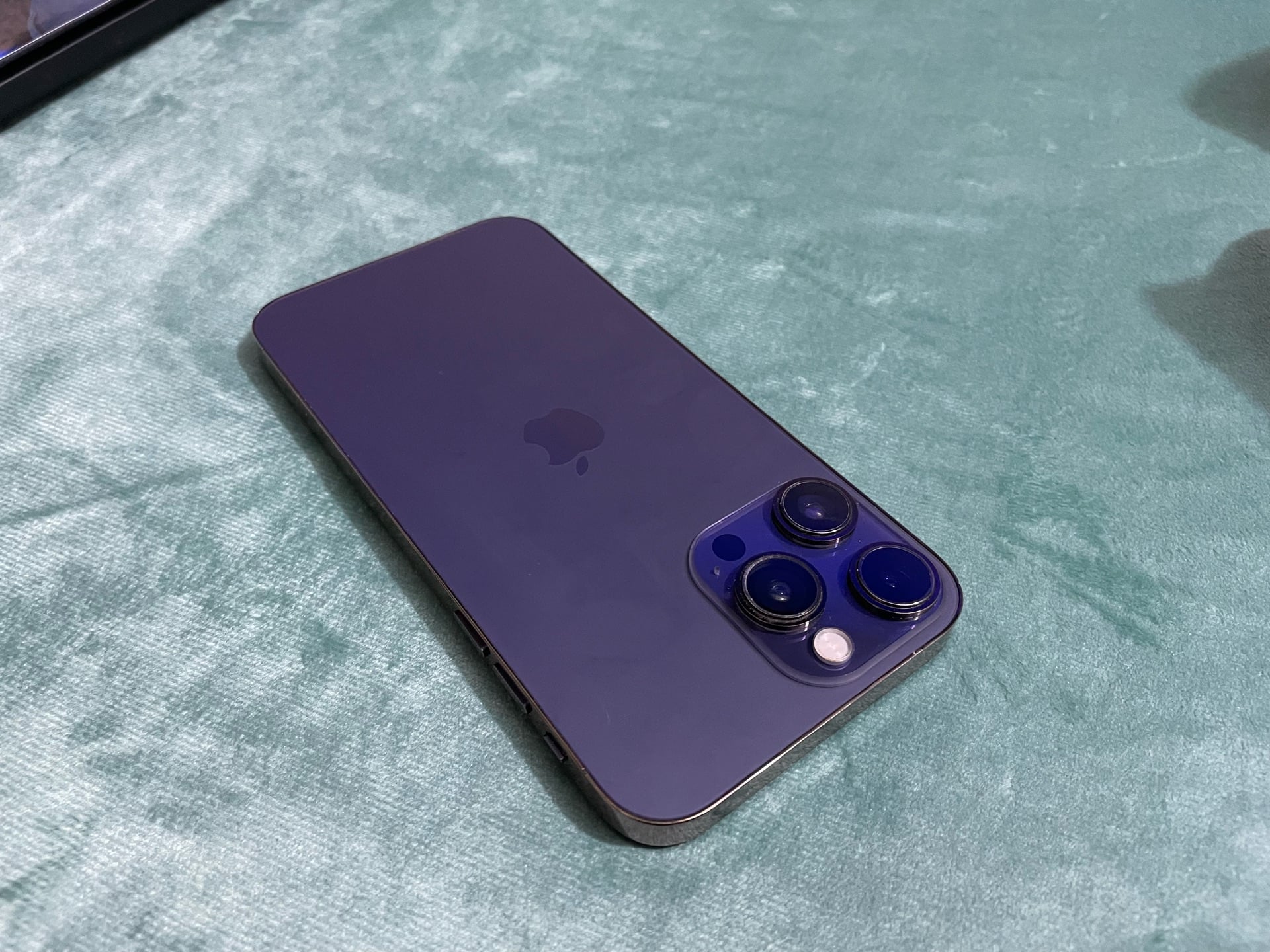Iphone Xr converted to Iphone 14 Pro - Image 1