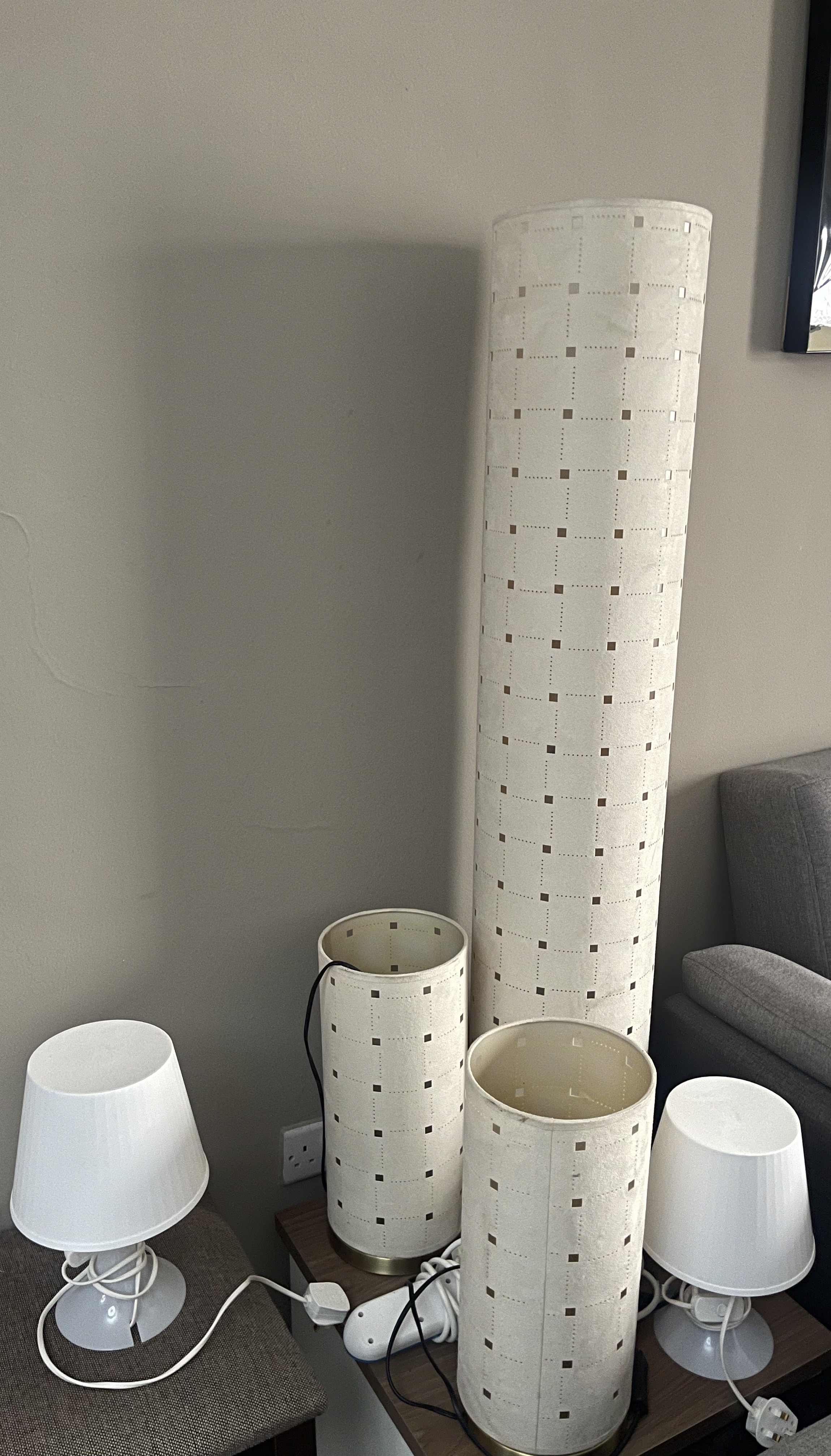 Use House Hold items for Urgedt sale - Image 7