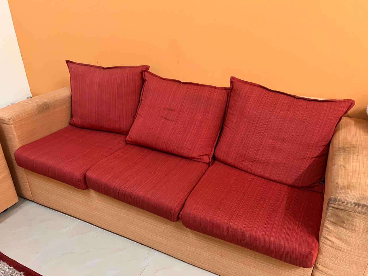 Urgent sale - Image 1