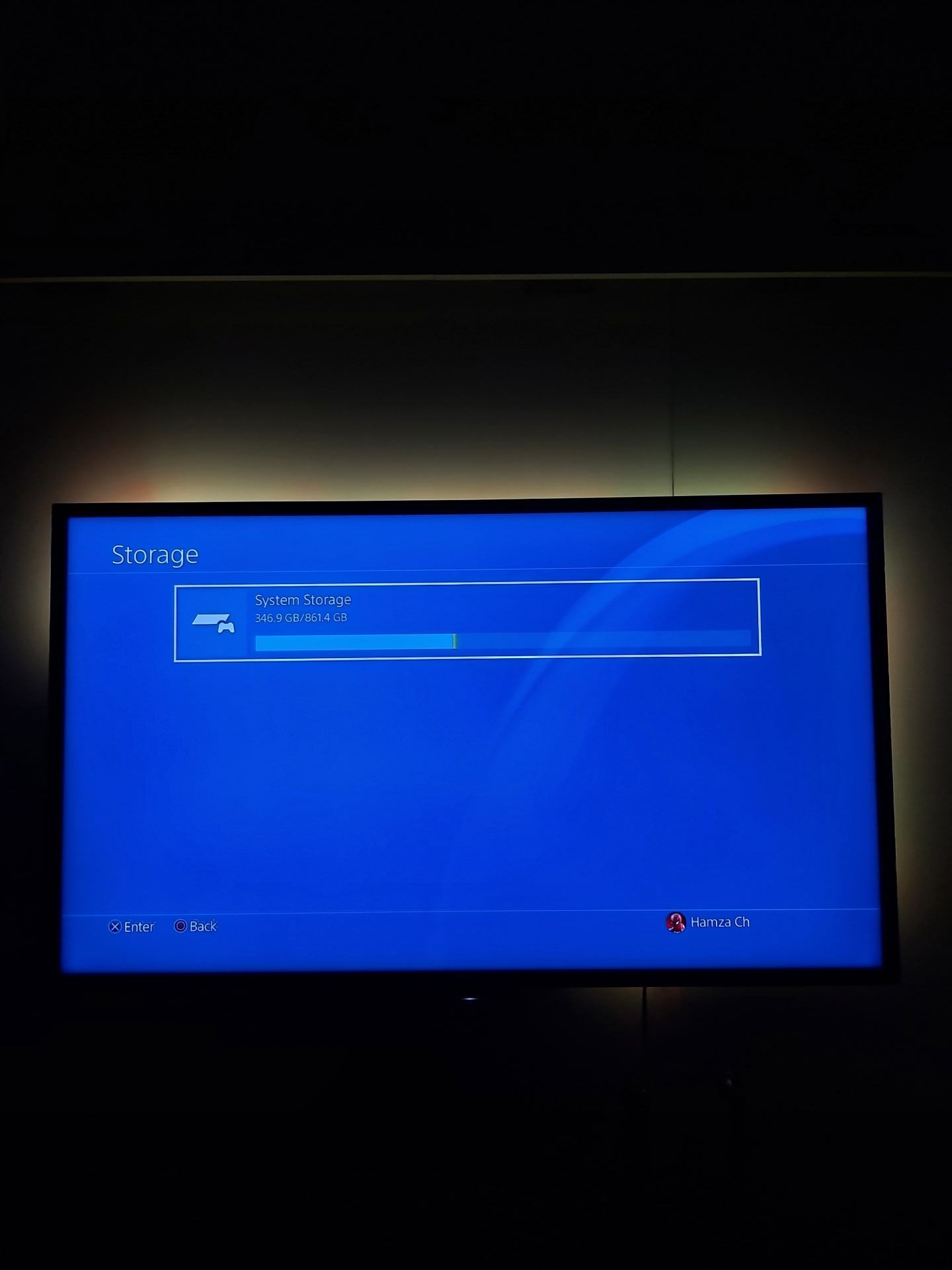PlayStation 4 (PS4) – 1TB – Good Condition - Image 4
