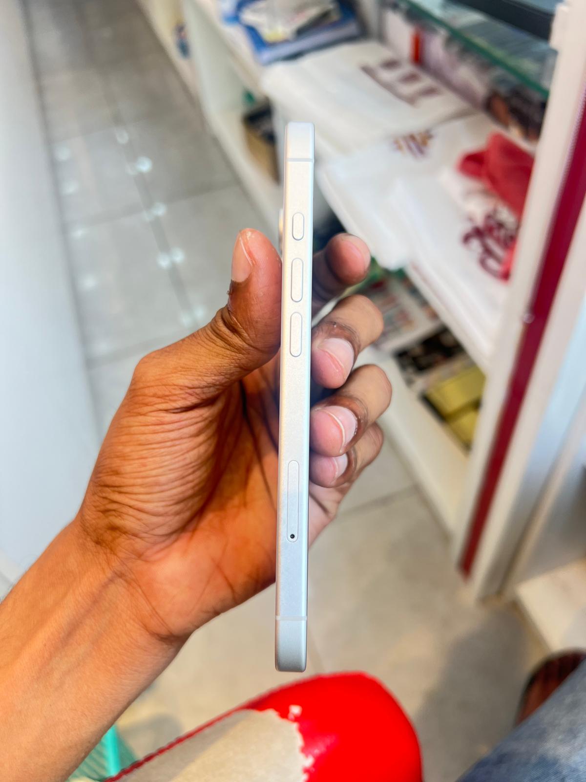 IPHONE 16 256GB 92%  - Image 5
