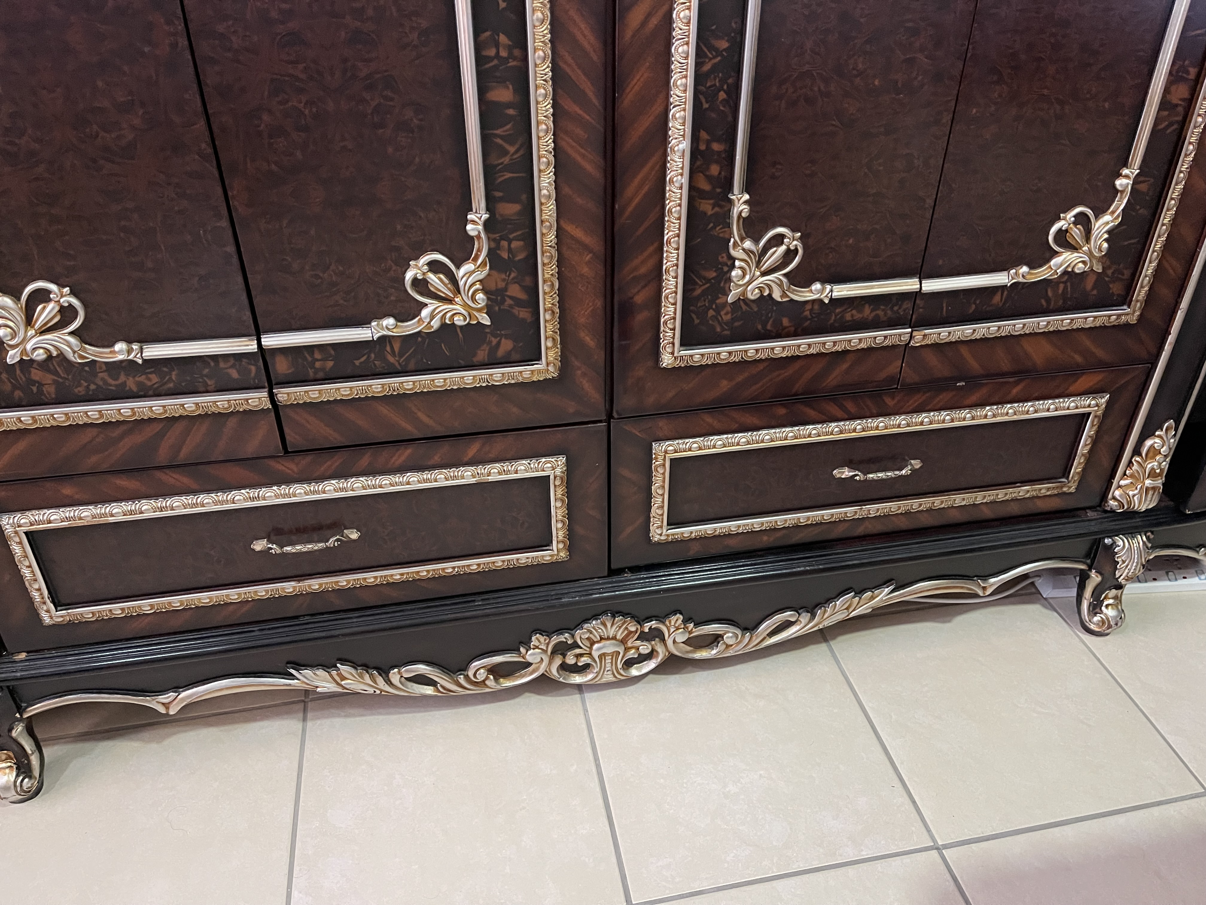Wardrobe - Image 3