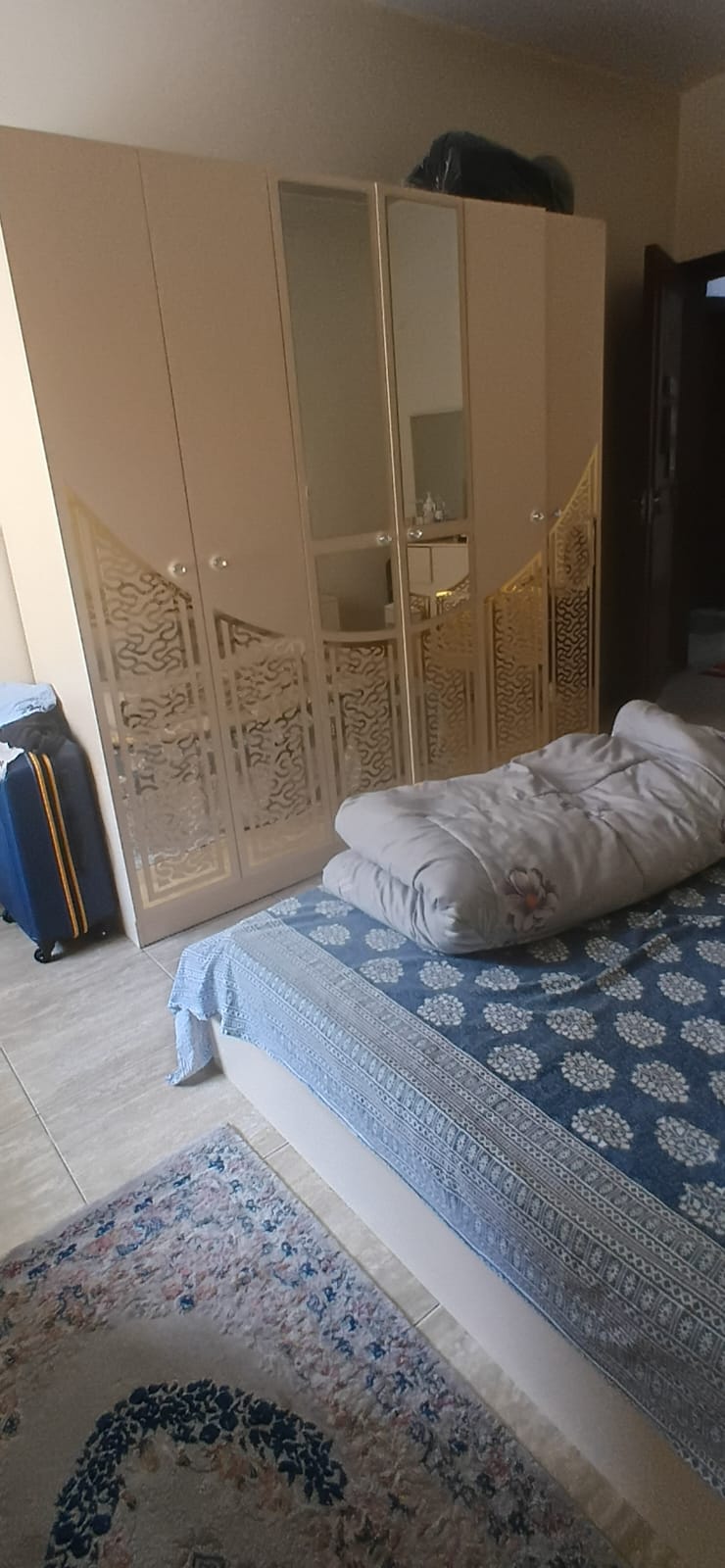 Bedroom Set - Image 5