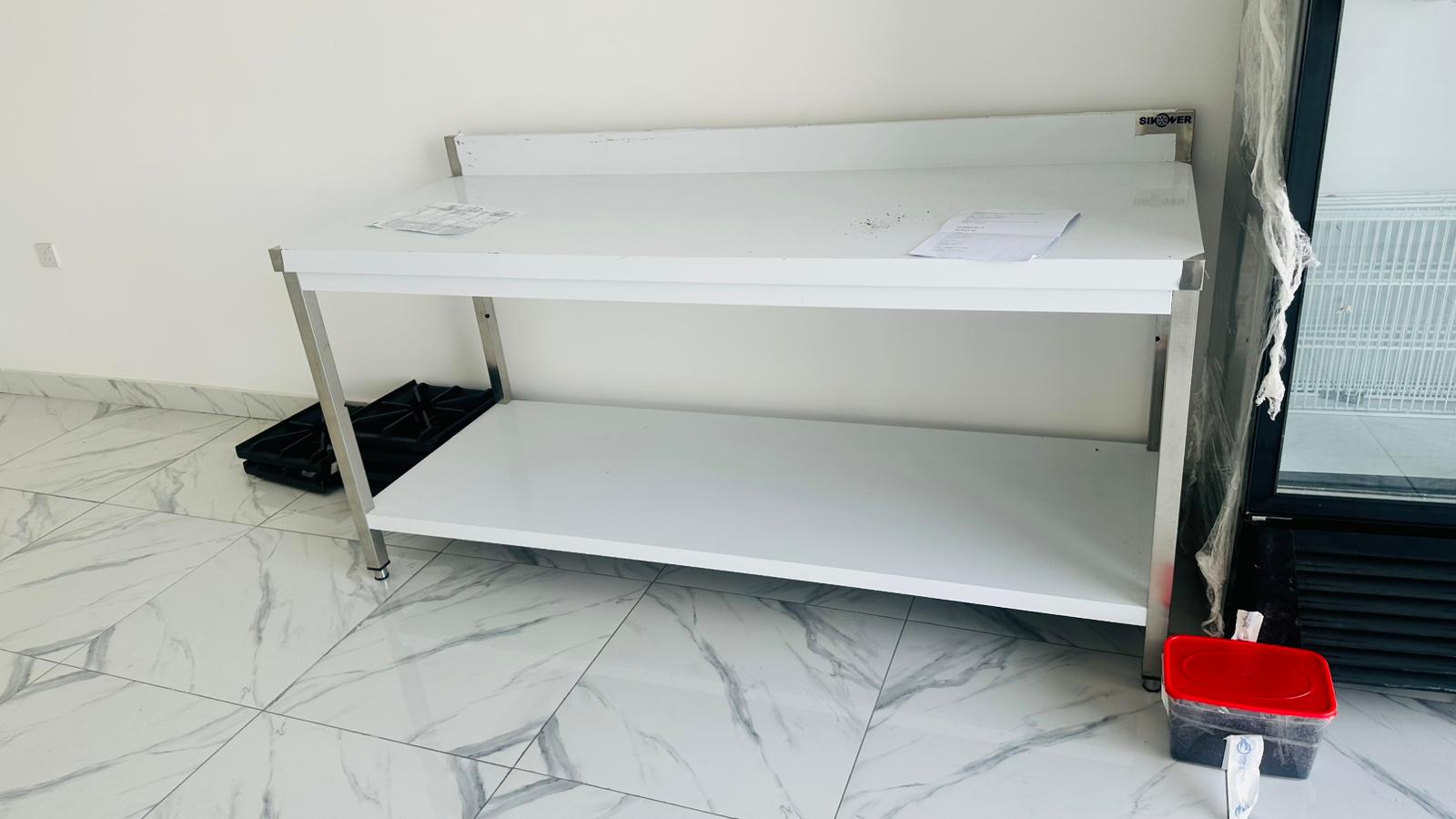Heavy-Duty Stainless Steel Kitchen Prep Table with Undershelf - Image 3