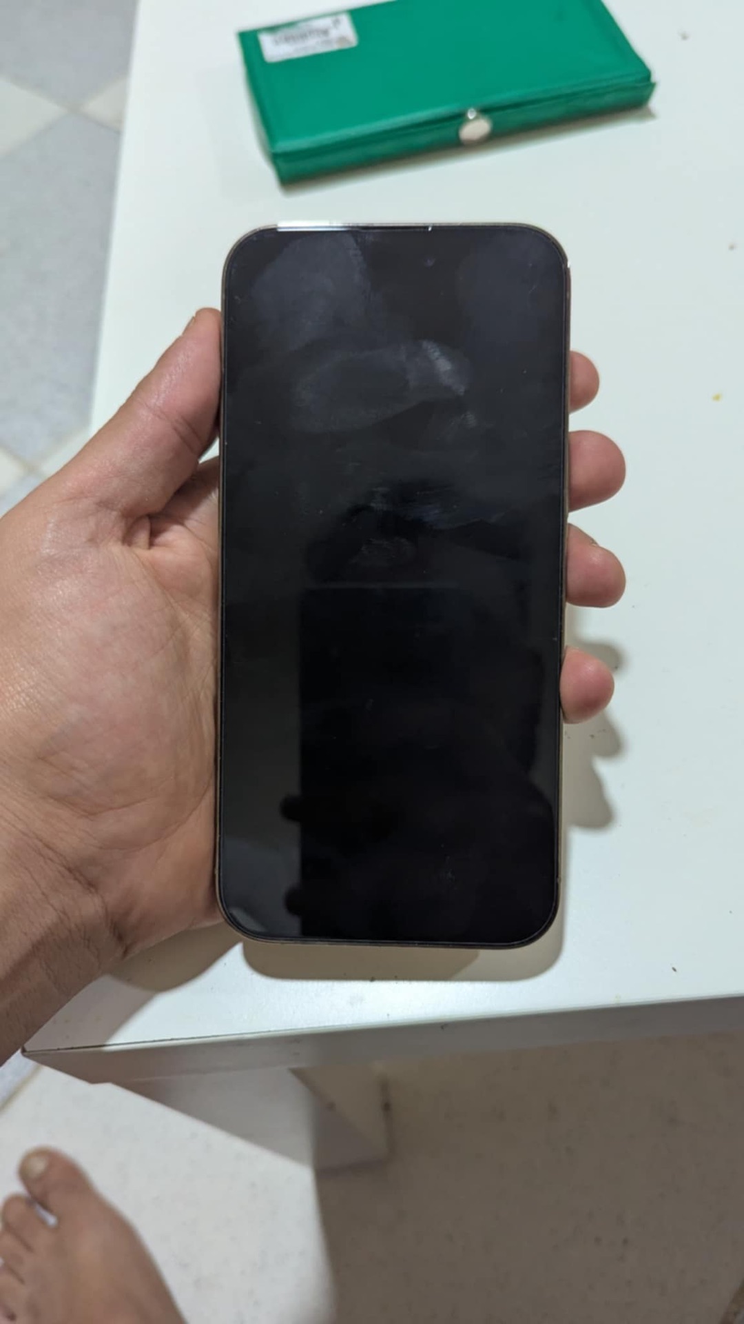 Iphone 14 pro max gold ( prefer exchange with newer and i add money) - Image 5