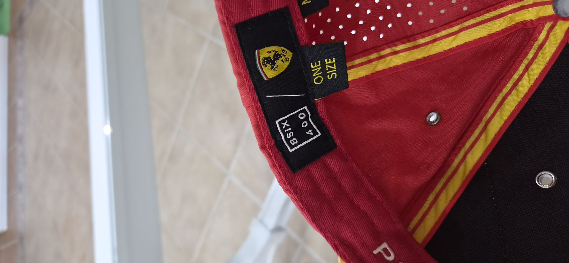 Ferrari hat - Brand New - 80 qar - Image 7