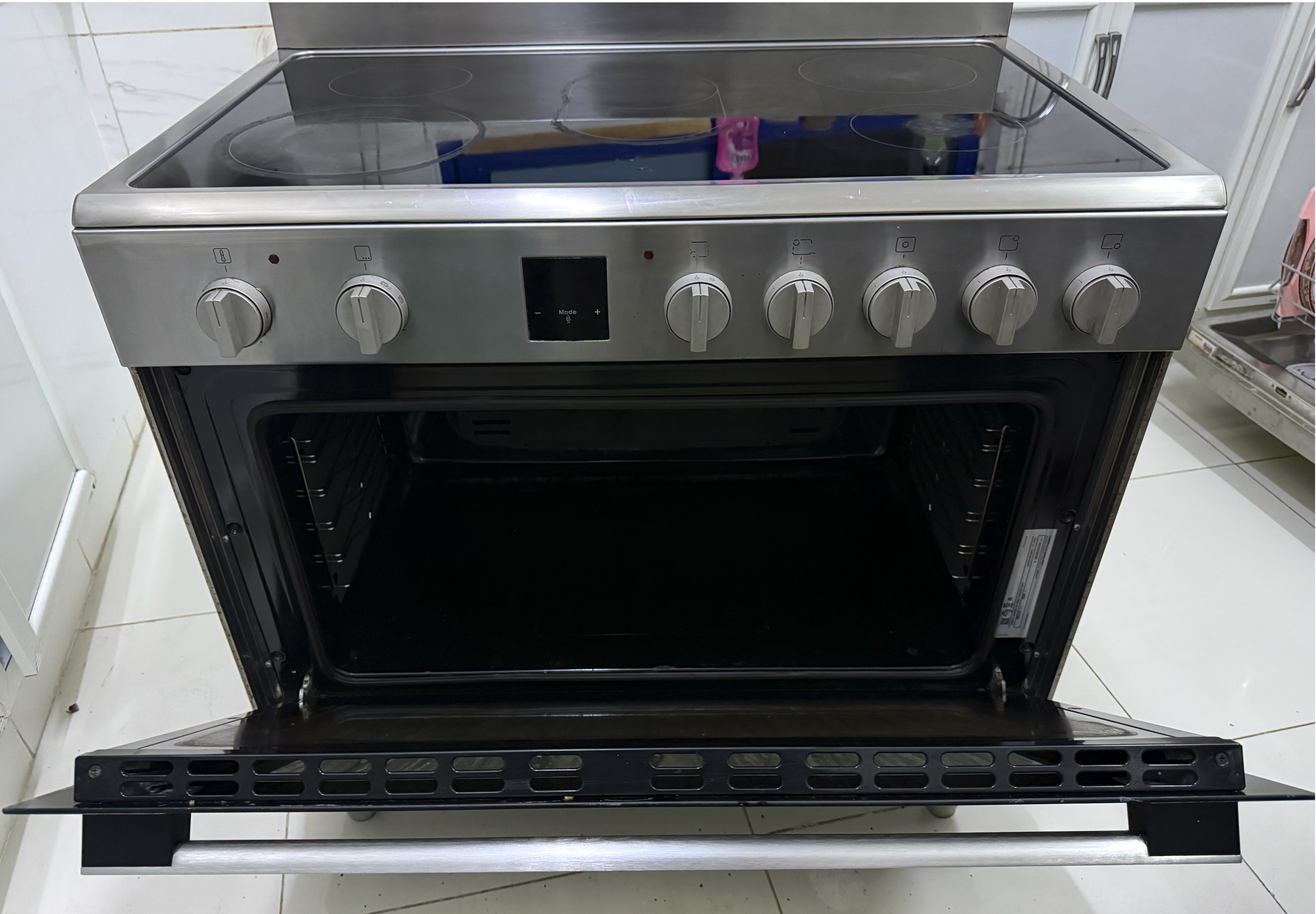 Bosch Ceramic Cooking Stove - Stainless Steel - Image 3