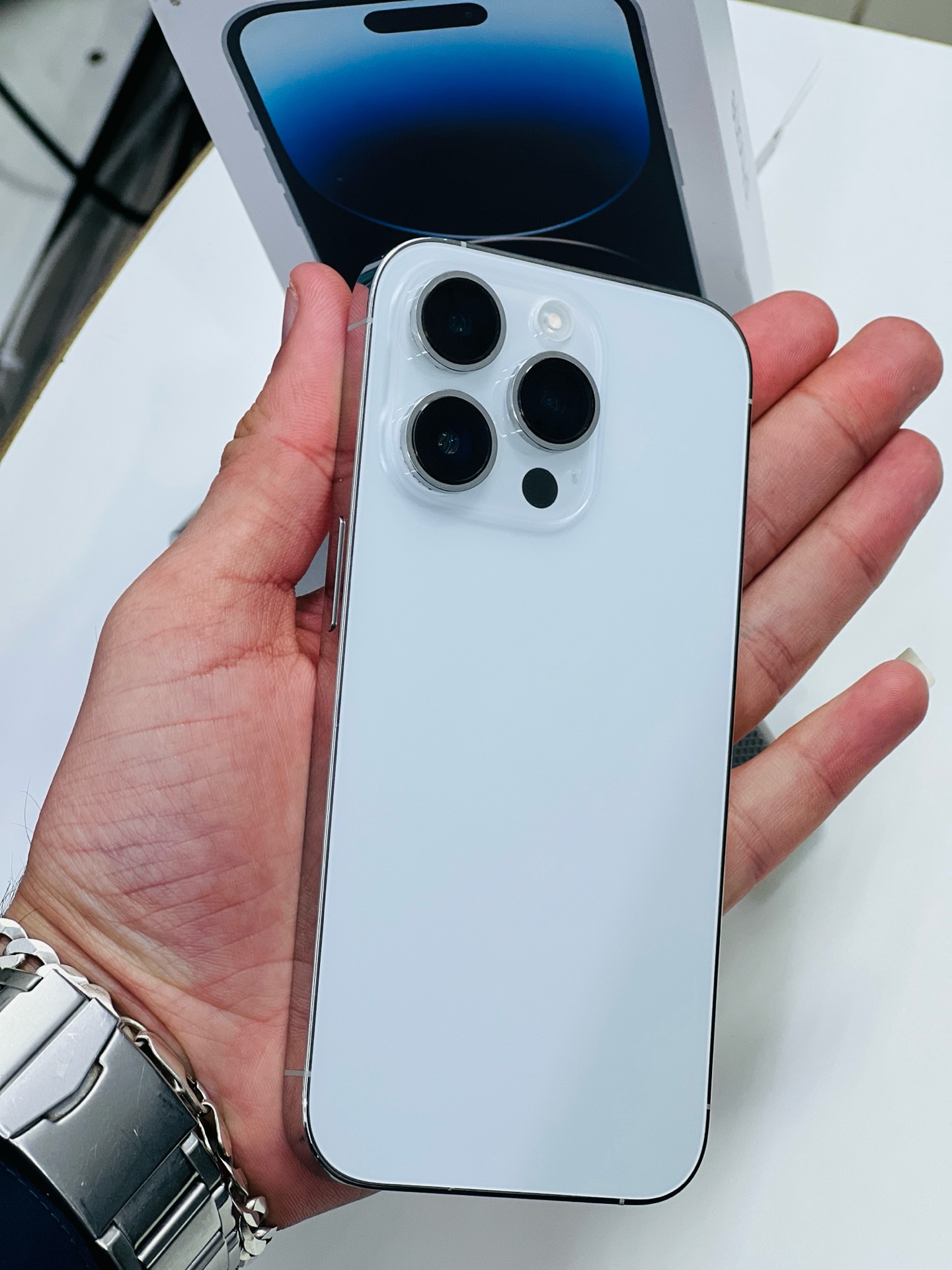 iPhone 14 pro 256 Gb - Image 8
