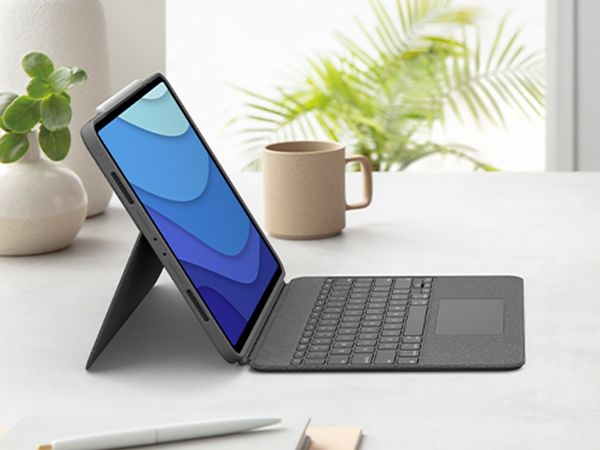 Logitech combo touch keyboard for ipad pro 11 inch - Image 4