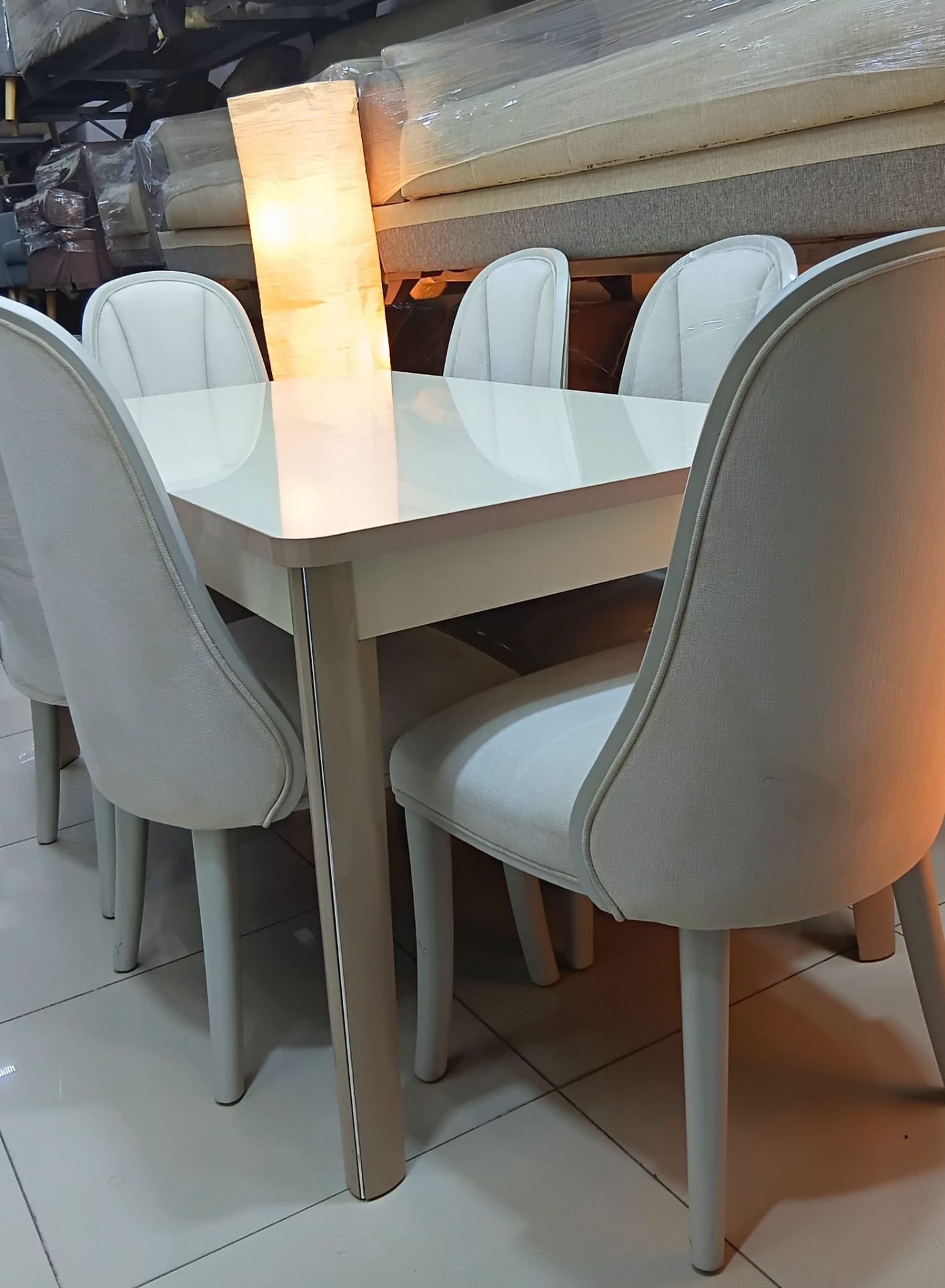 Dining with chair  - Image 2