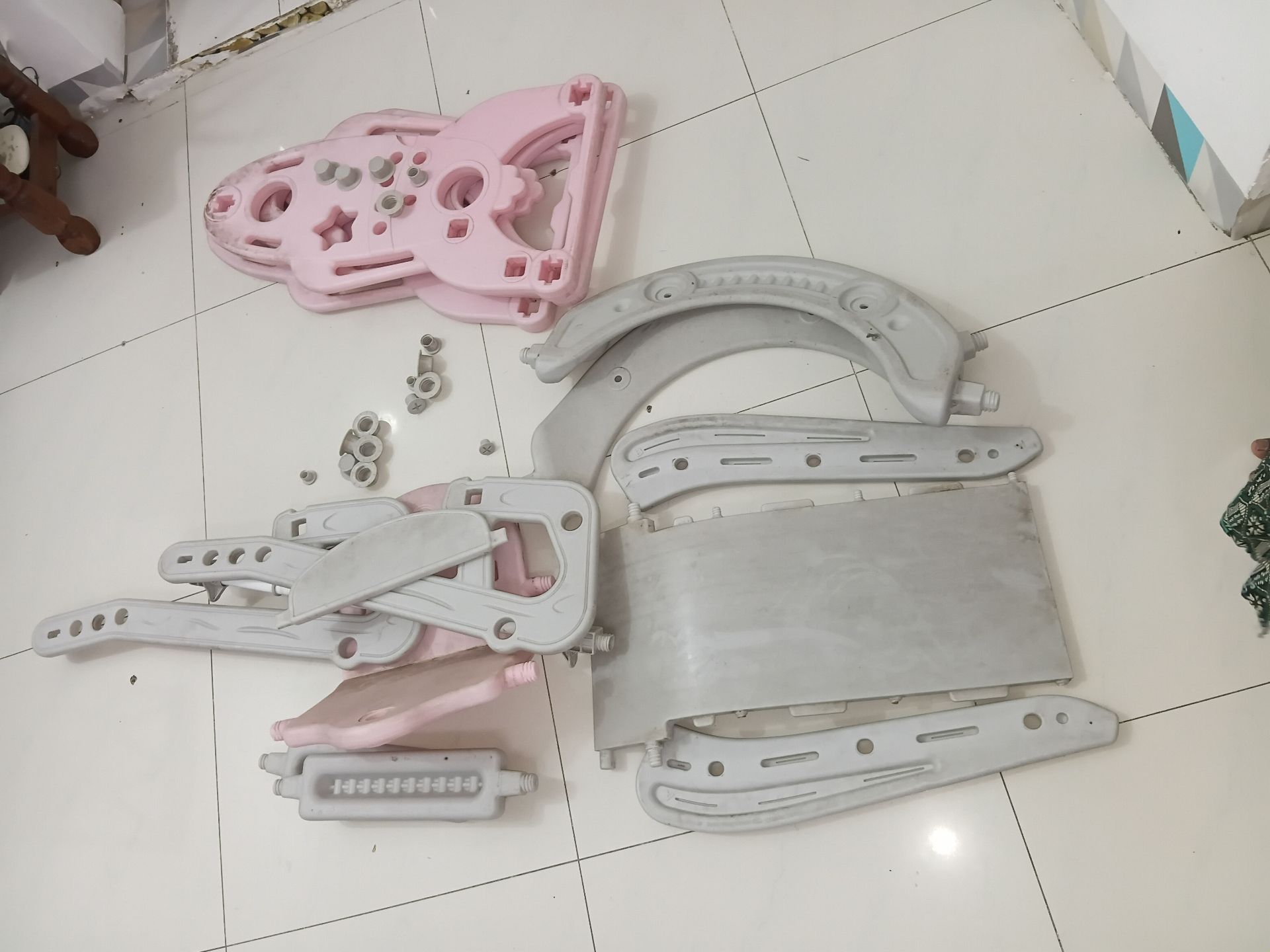 Indoor Toddler Slide & Swing Set Combo – Pink, Indoor Play Gym - Image 9