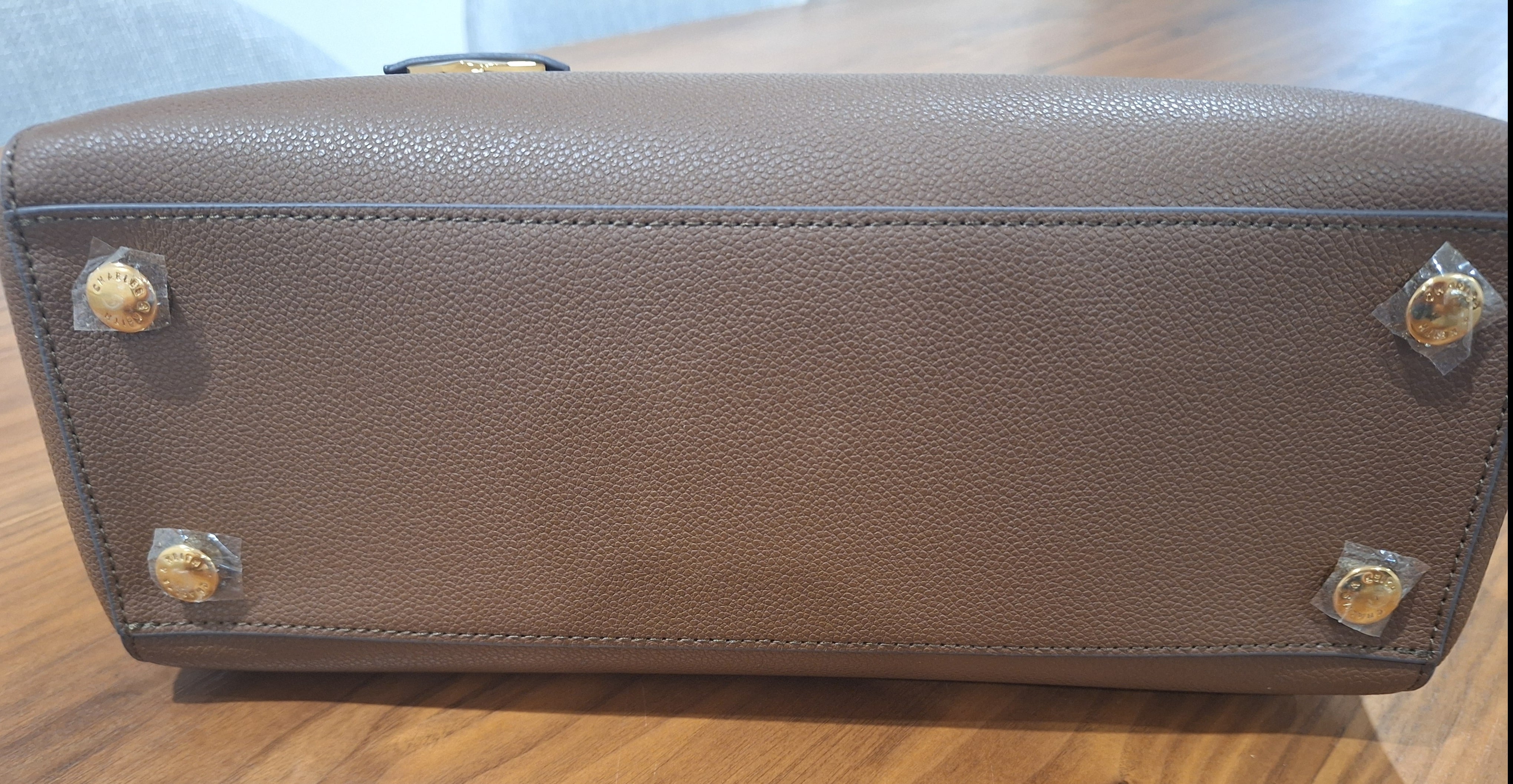 Charles and Keith Leather Bag - Image 4