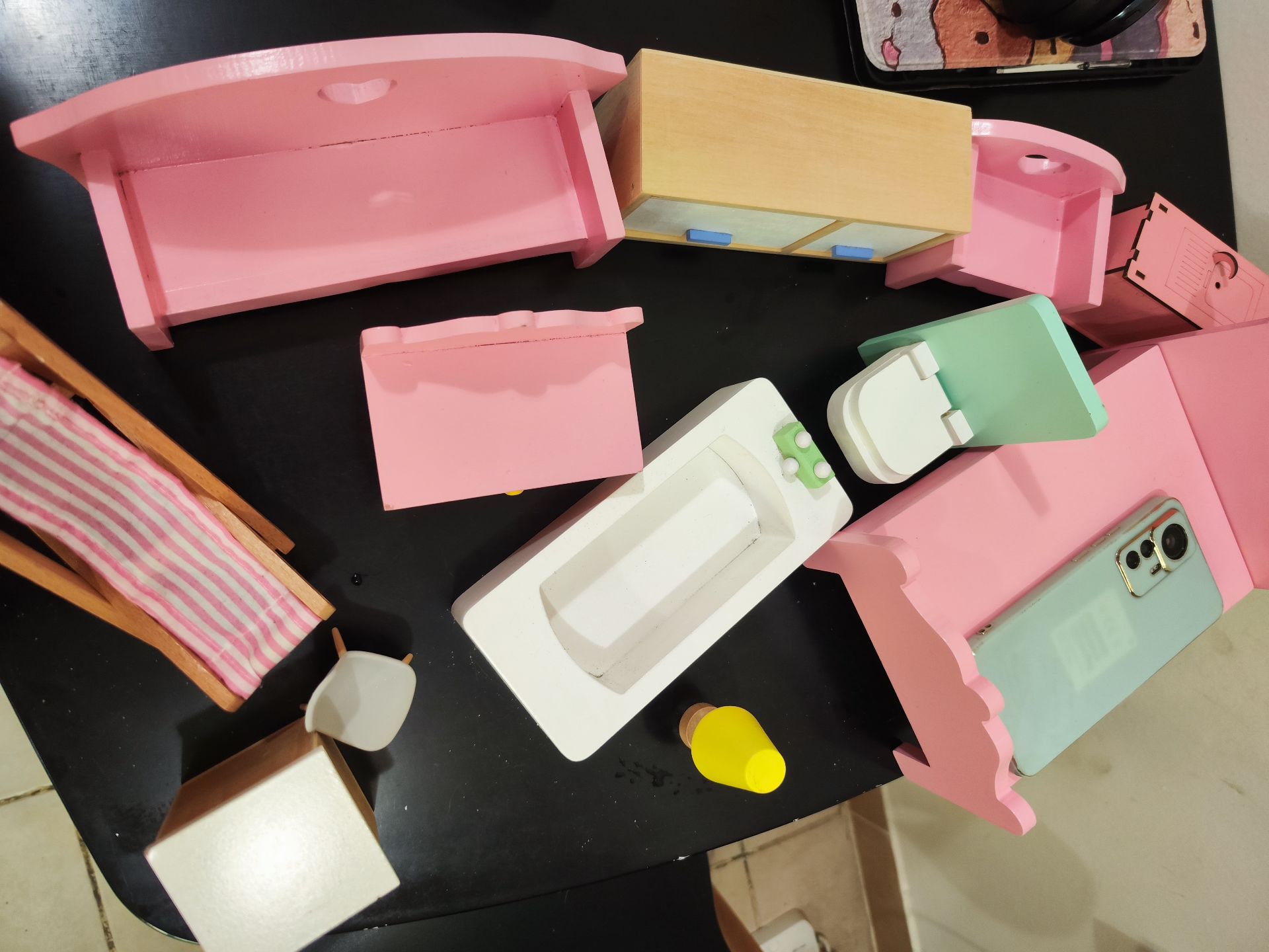 3 Storey Doll House - Image 10