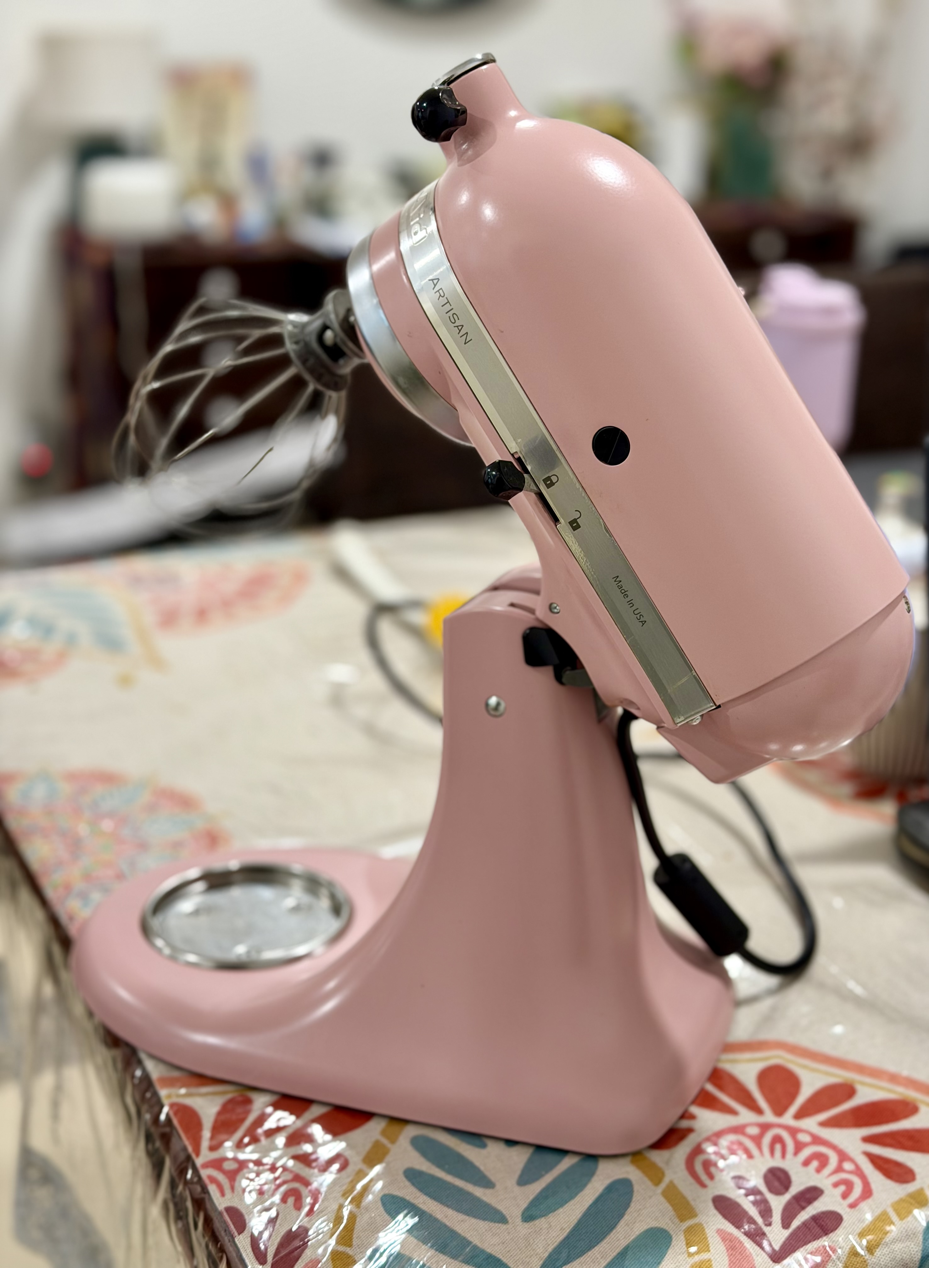 KitchenAid Artisan 4.8L Mixer – Rare Feather Pink  - Image 4