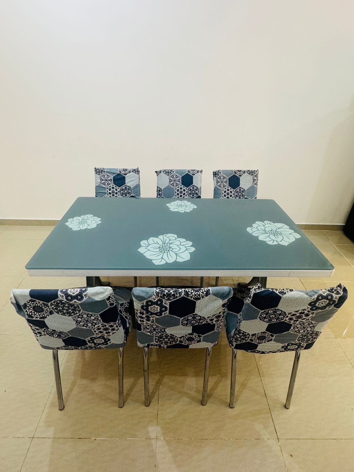 Dinning table 6 seater - Image 1