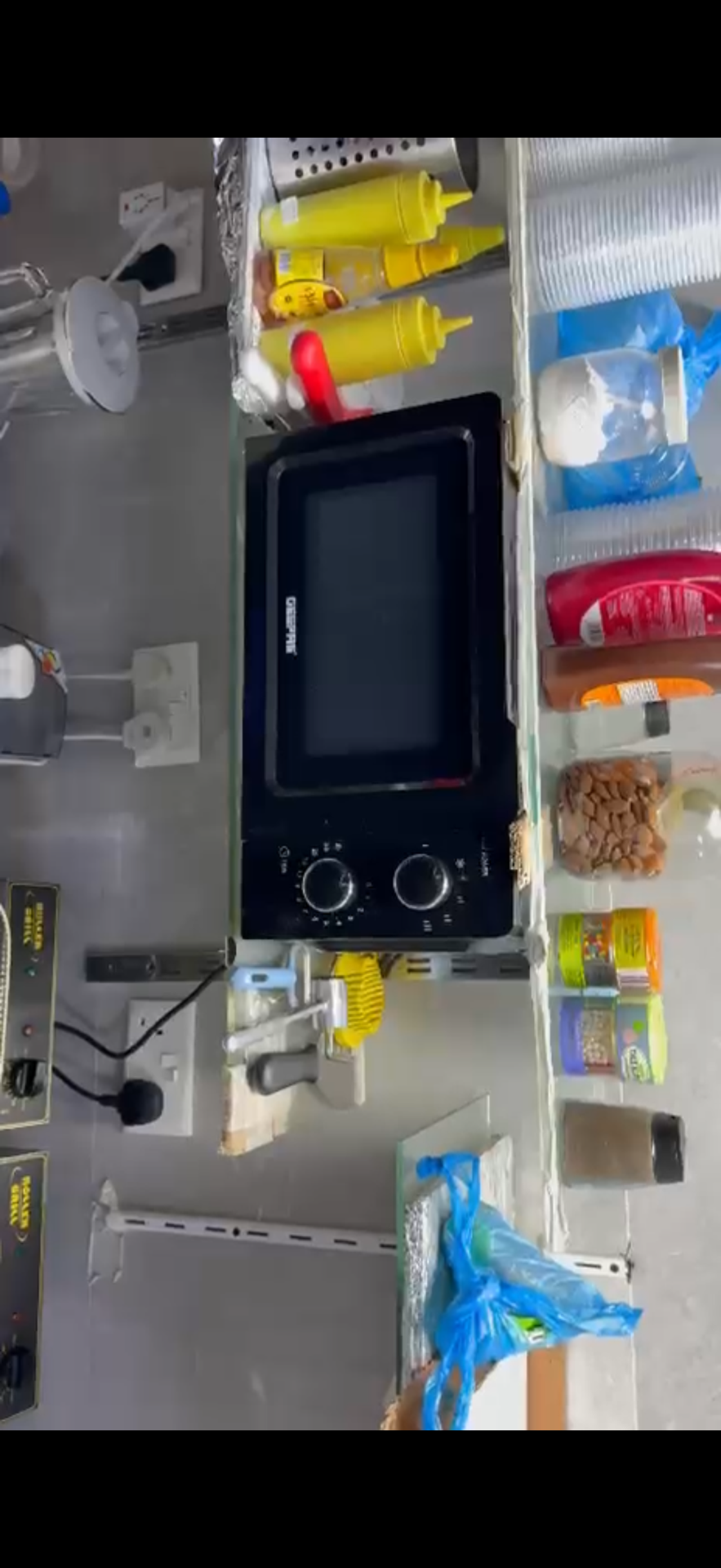 Urgent sale full restaurant kitchen equipment    Restaurant closing all items mu - Image 7