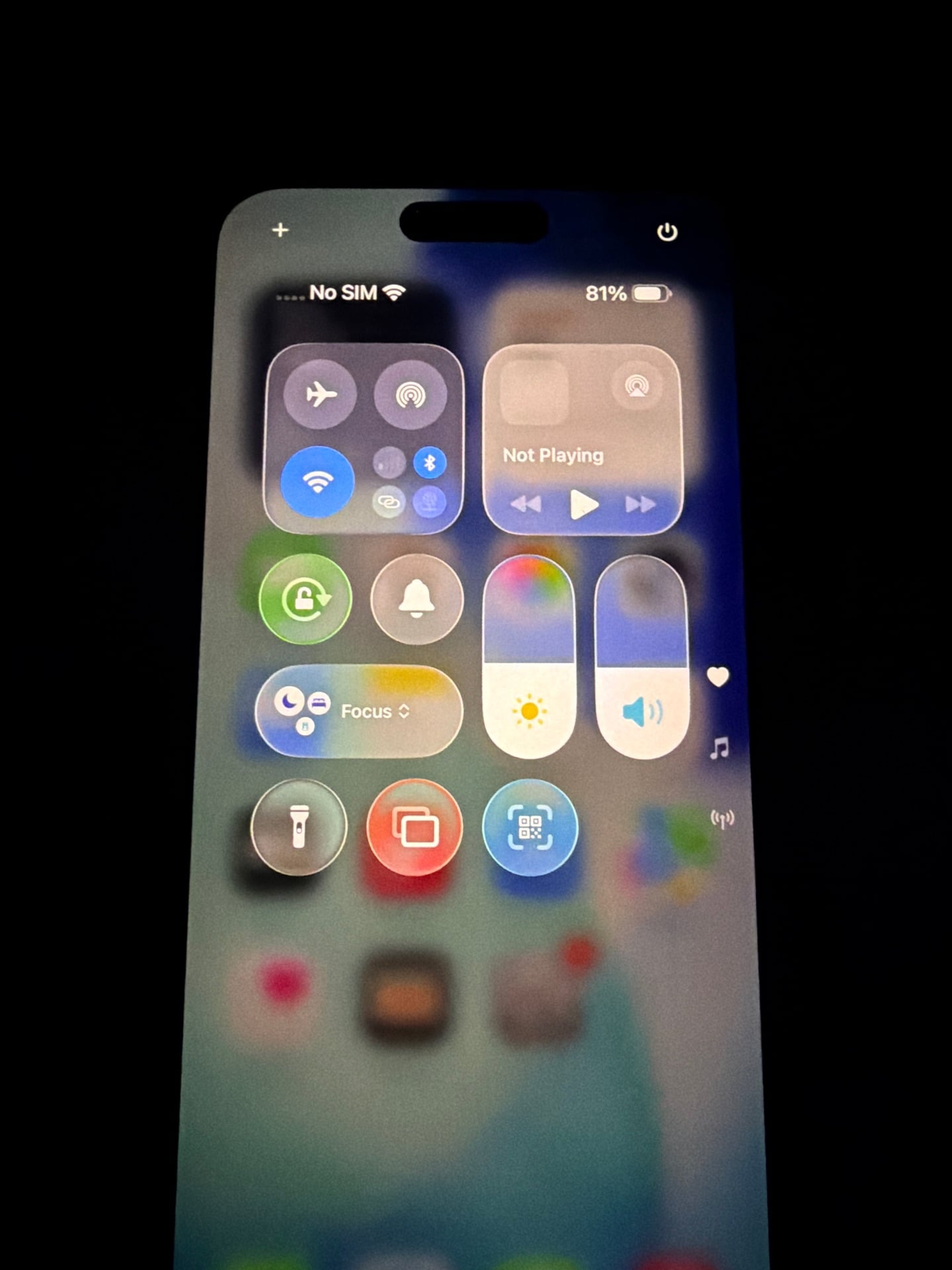 Iphone 15 pro max black color - Image 4