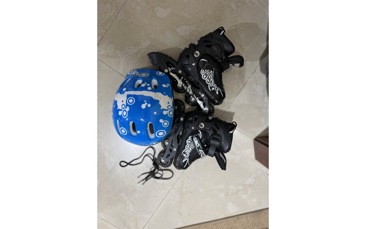 طقم زلاجات انلاین مع خوذة ووسادات - مقاس قابل للتعديل - Image 9