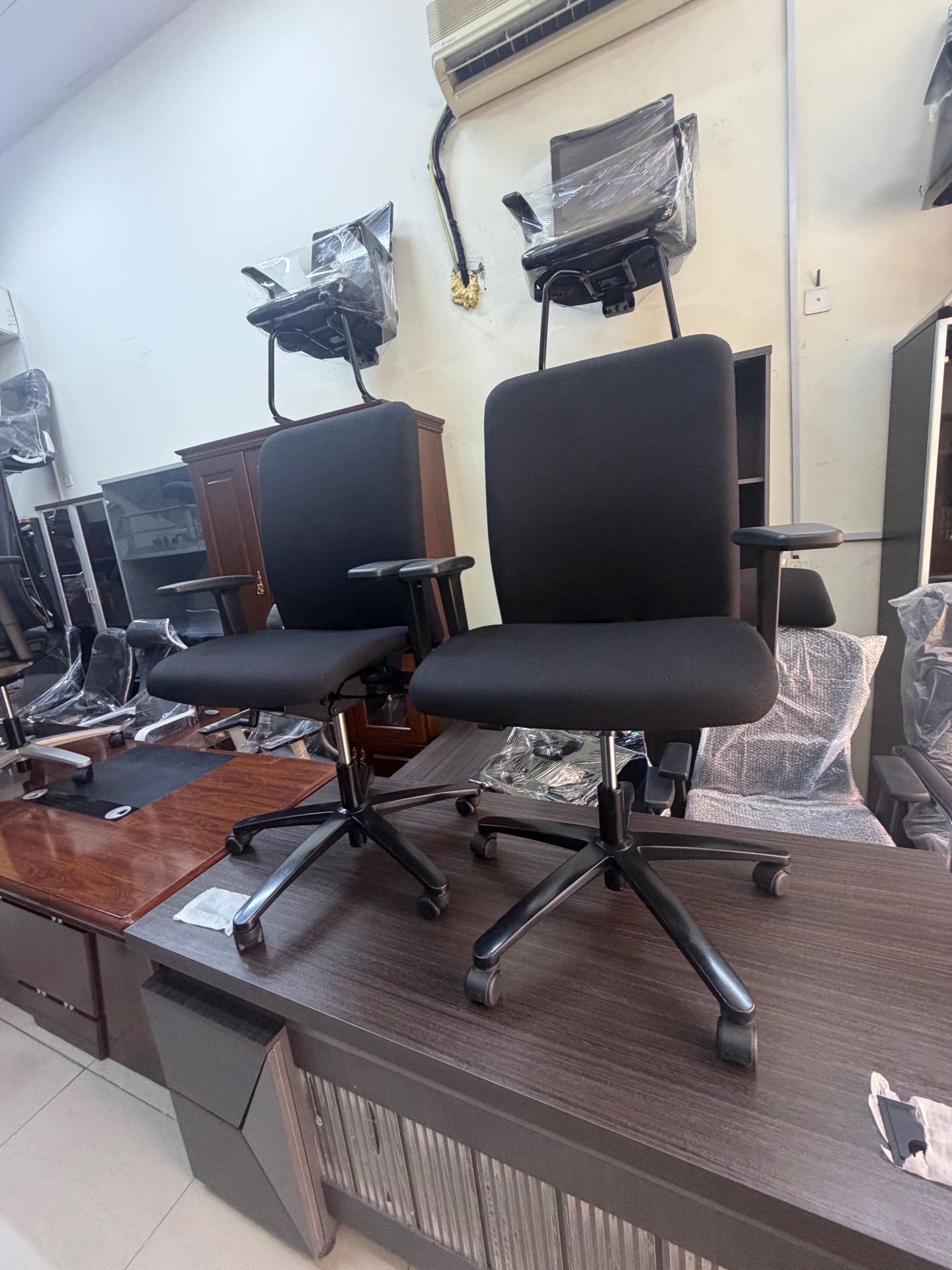 Office chair for sale - Image 9