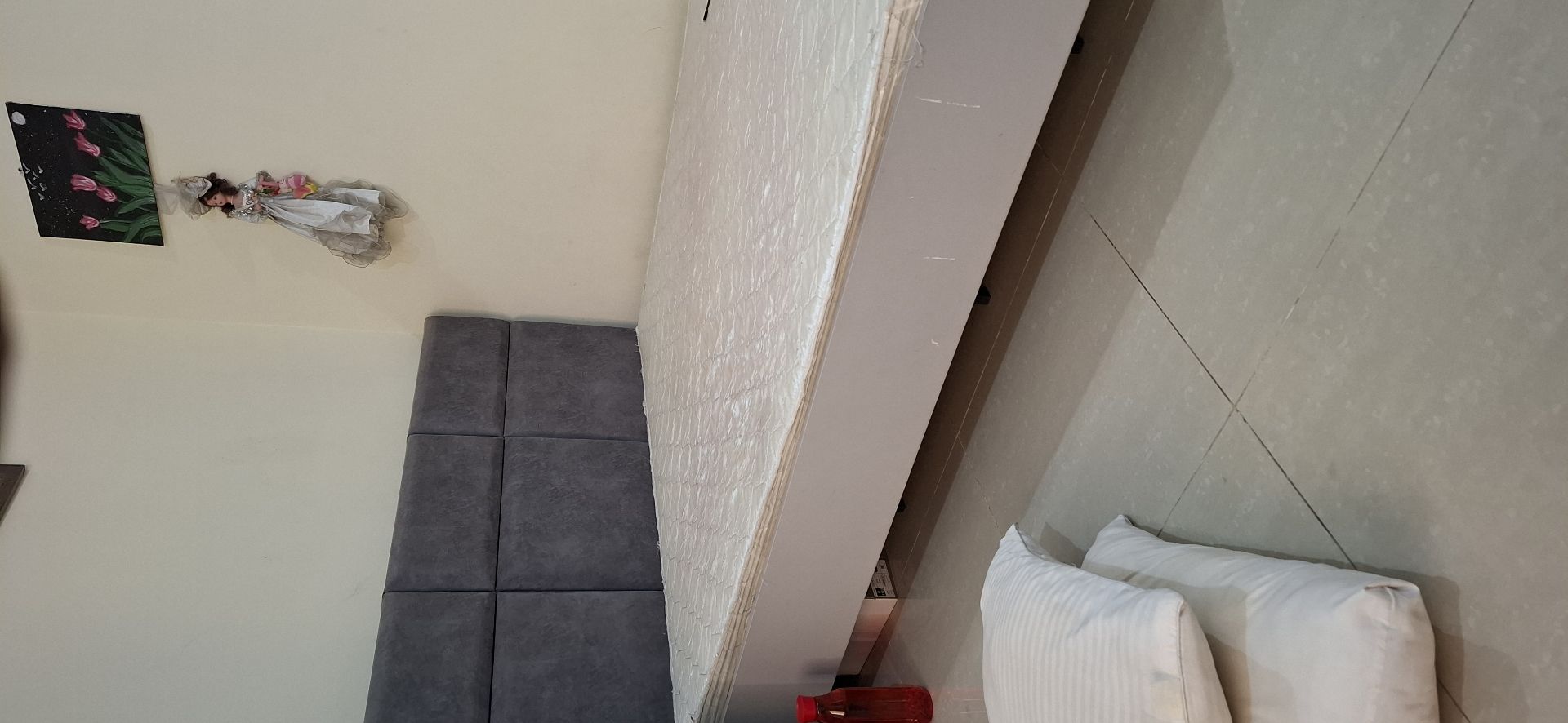 Home center king size bed for urgent sale - Image 3