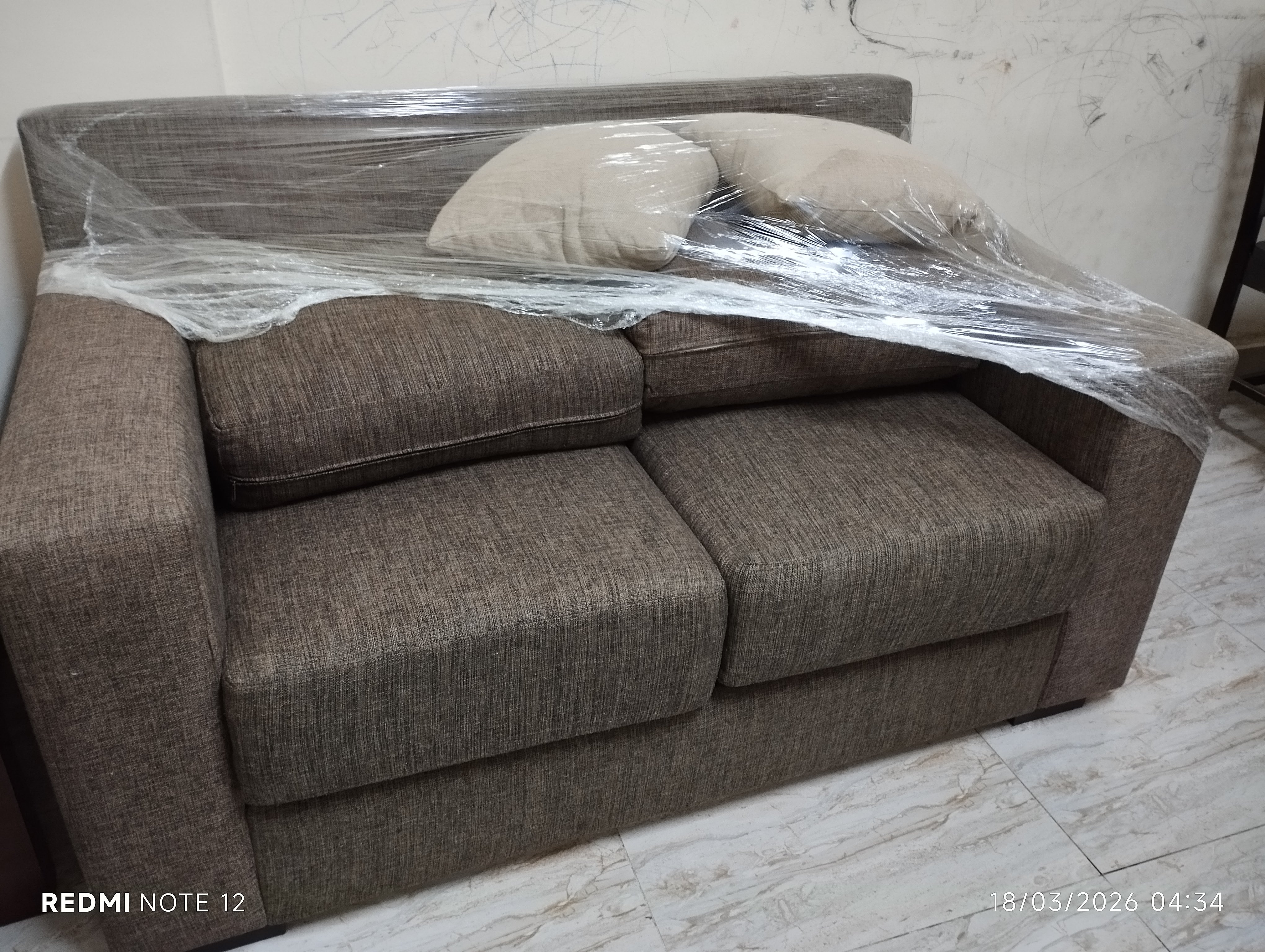 2 seater + 1 seater + 1 seater - Image 4