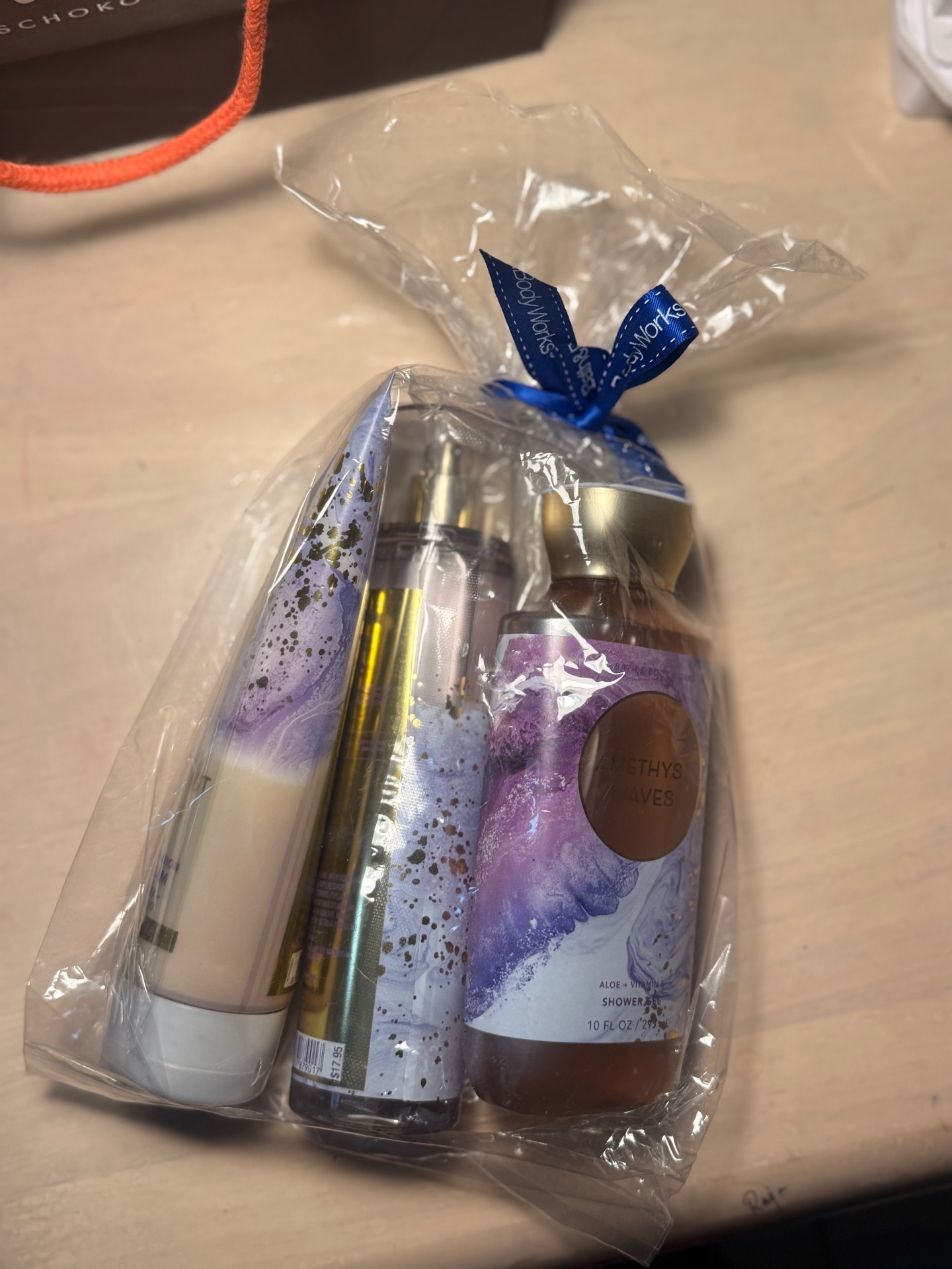 Bath & Body Works Gift Set – New & Unused - Image 5