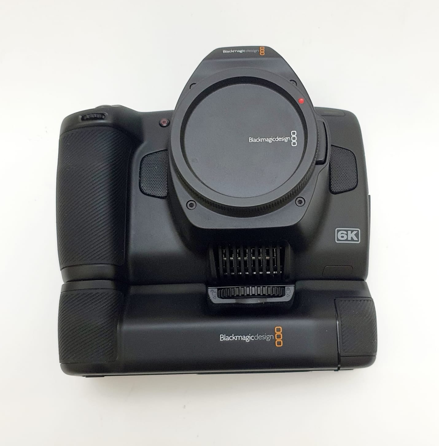 Blackmagic Pocket Cinema Camera 6K Pro - Image 2