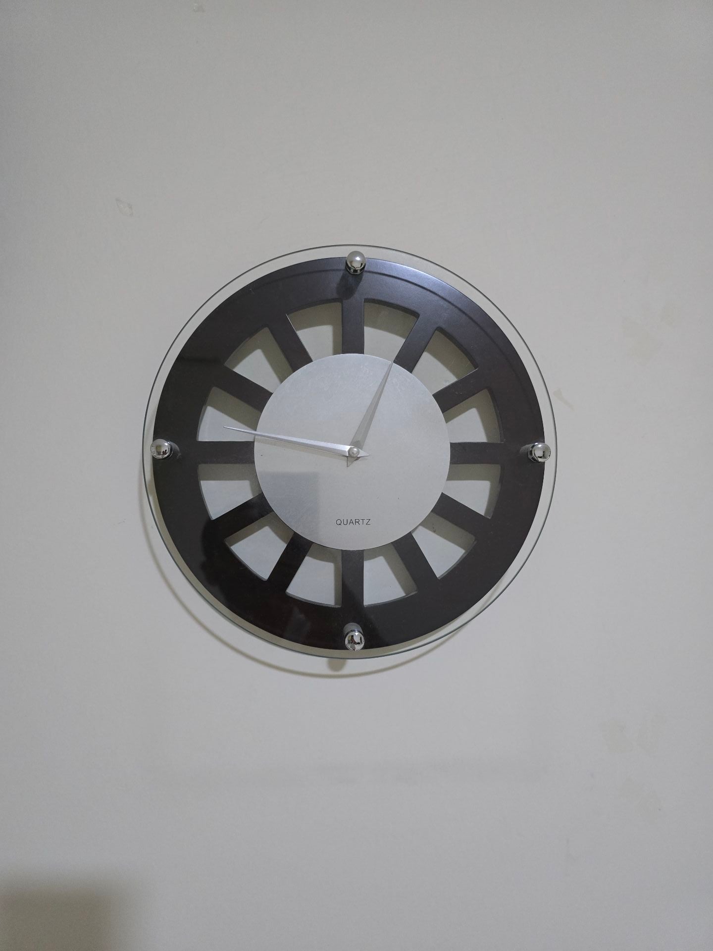 Various Decorative Items - Image 3