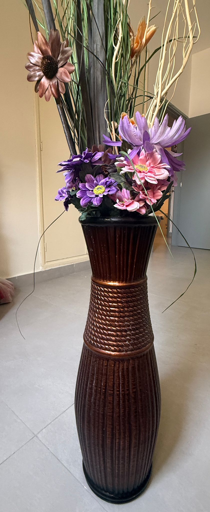 Items for Sale In Al Khor_Furnitures and other things - Image 2