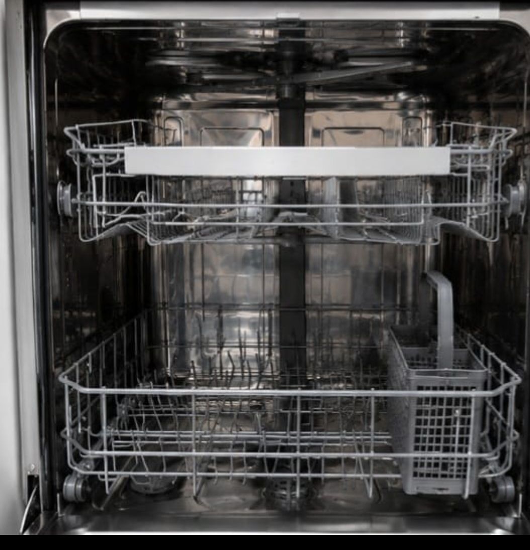 LG Dishwasher Multi function - Image 1