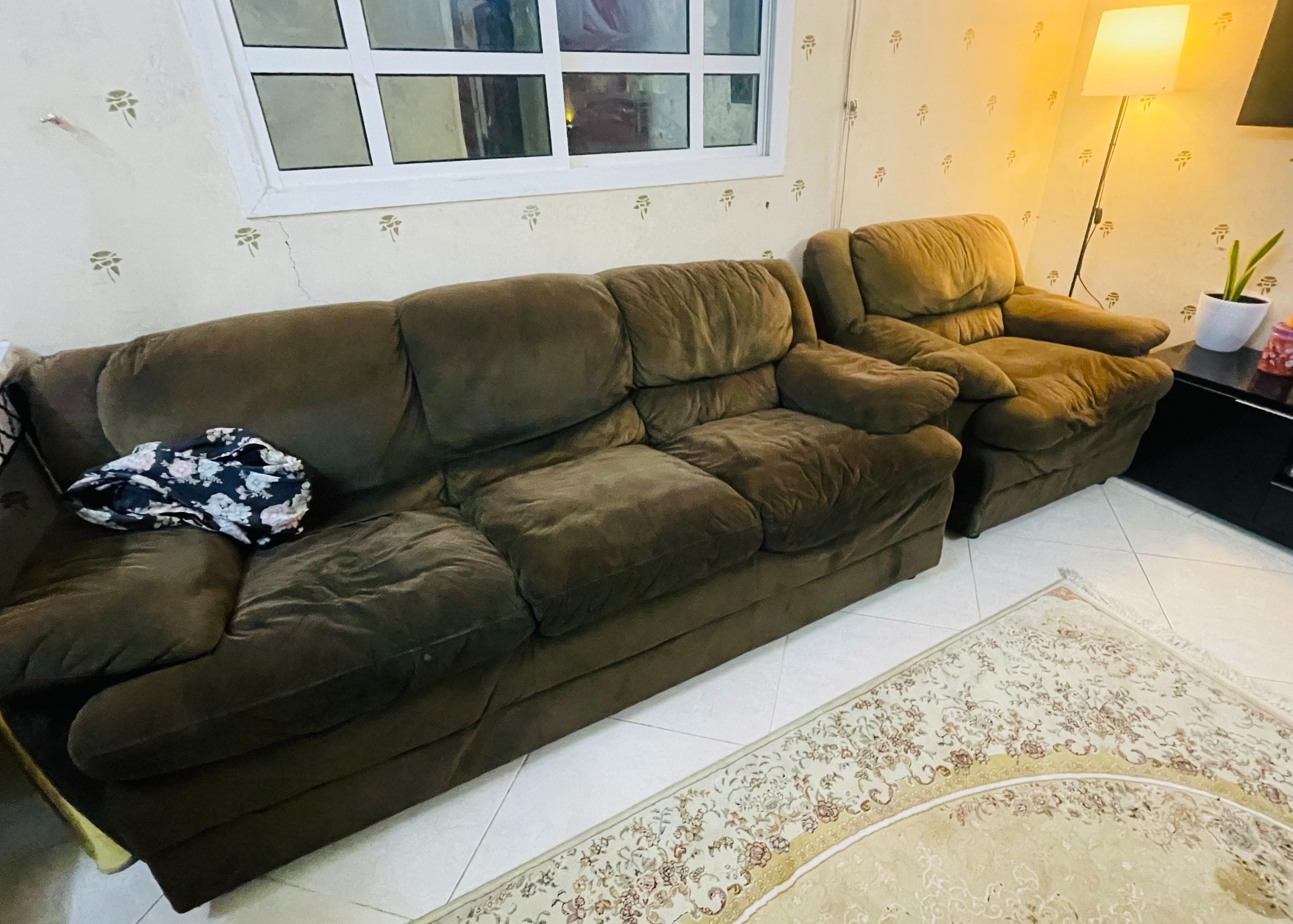 3 + 1 Seater sofa - Image 1