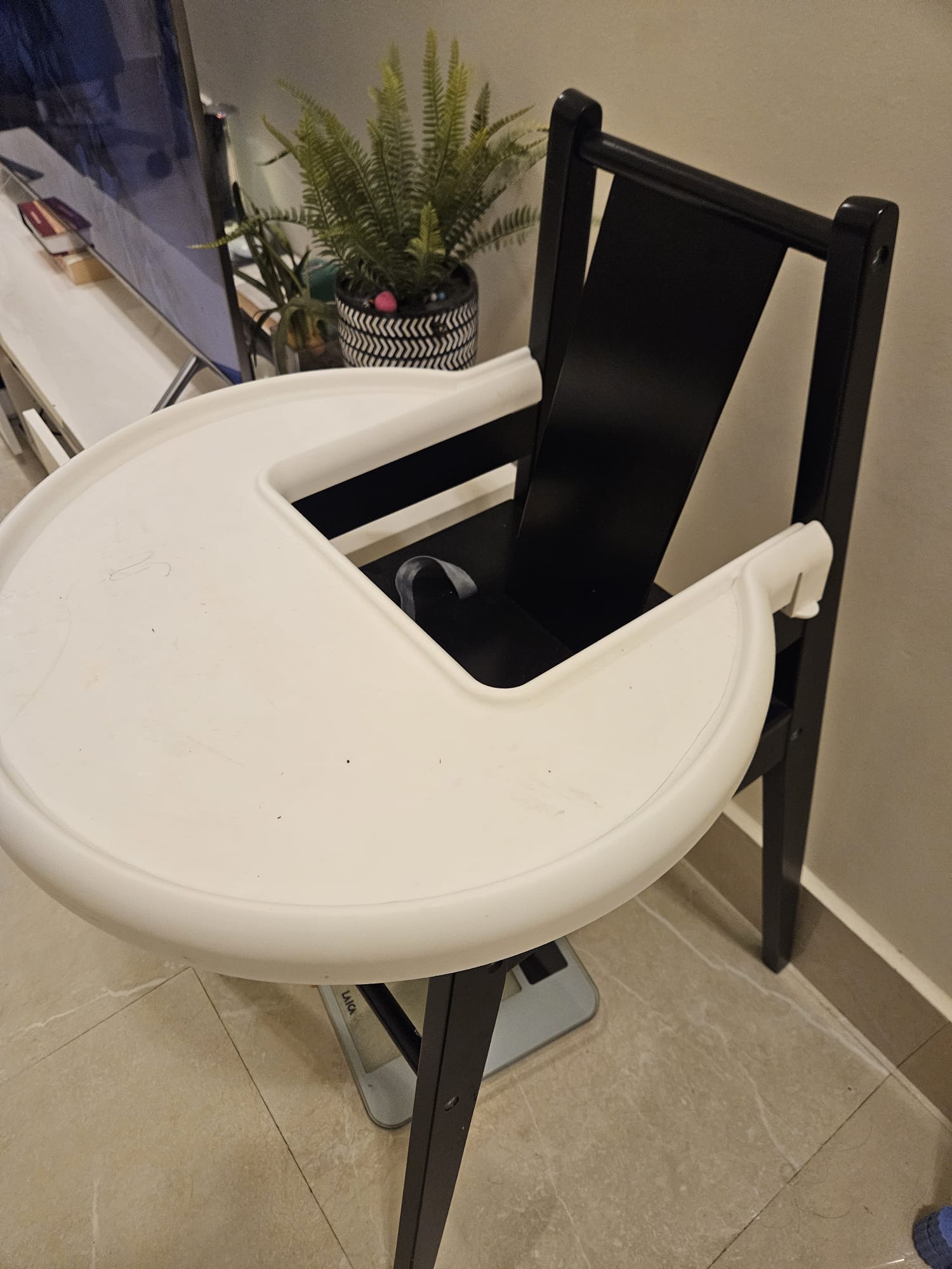 Baby chair for sale. - Image 3