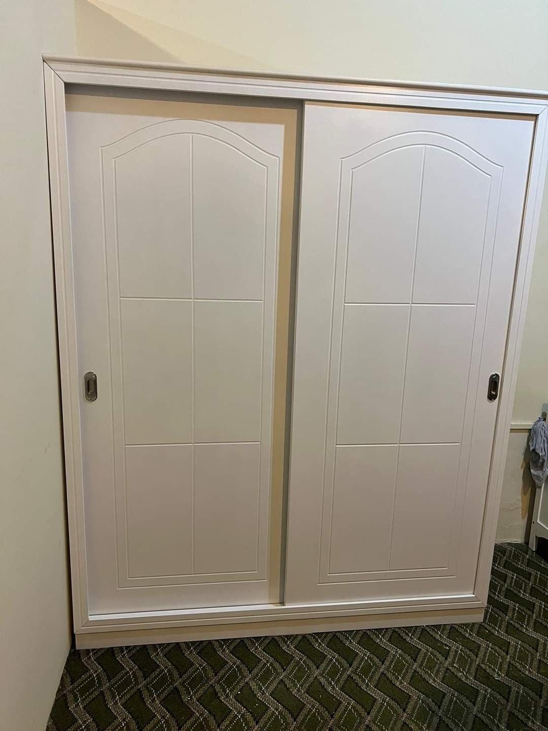Small cupboard and single bed selling - Image 5