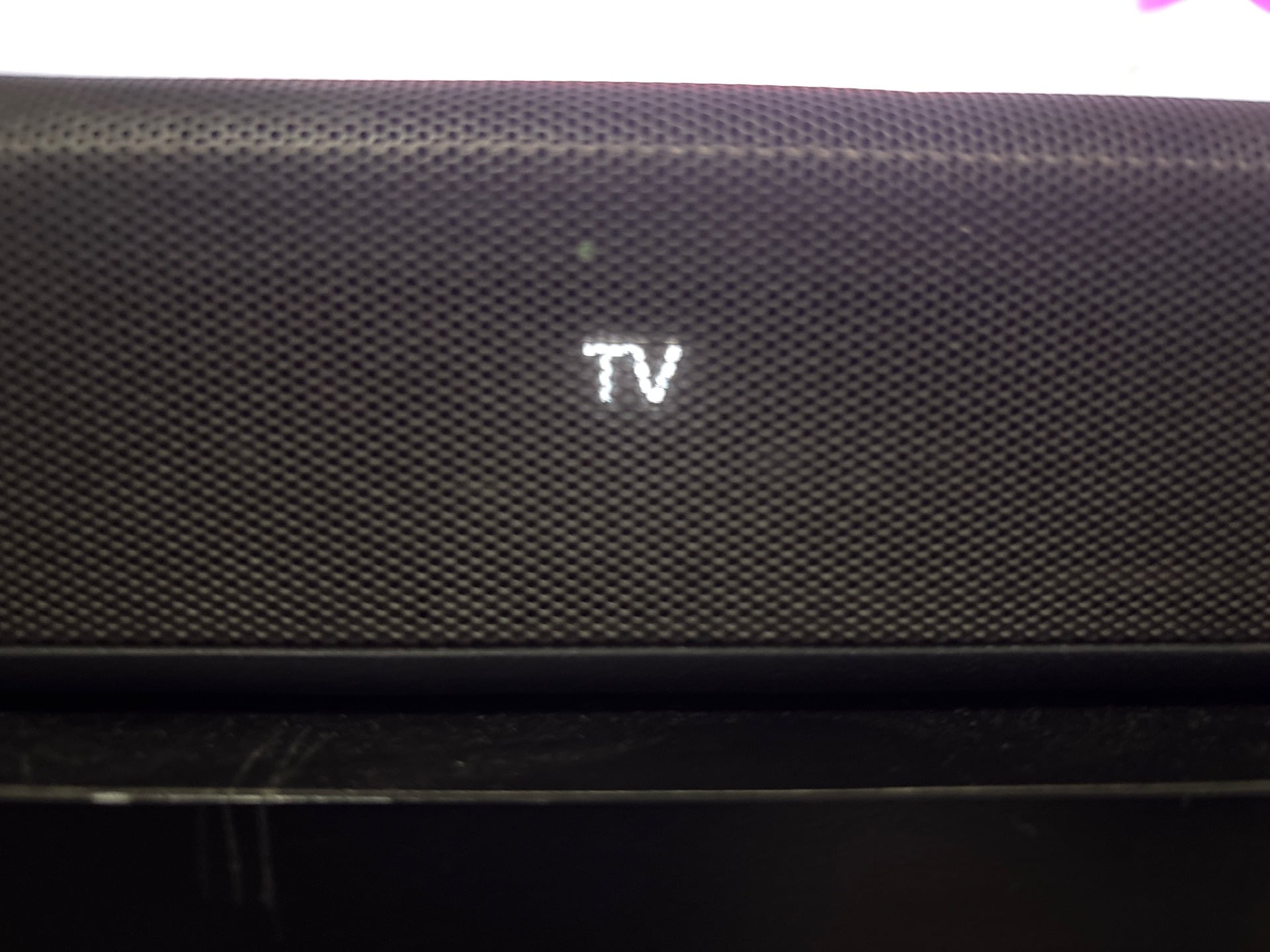 Sony sound bar with sub woofer 3.1 - Image 3