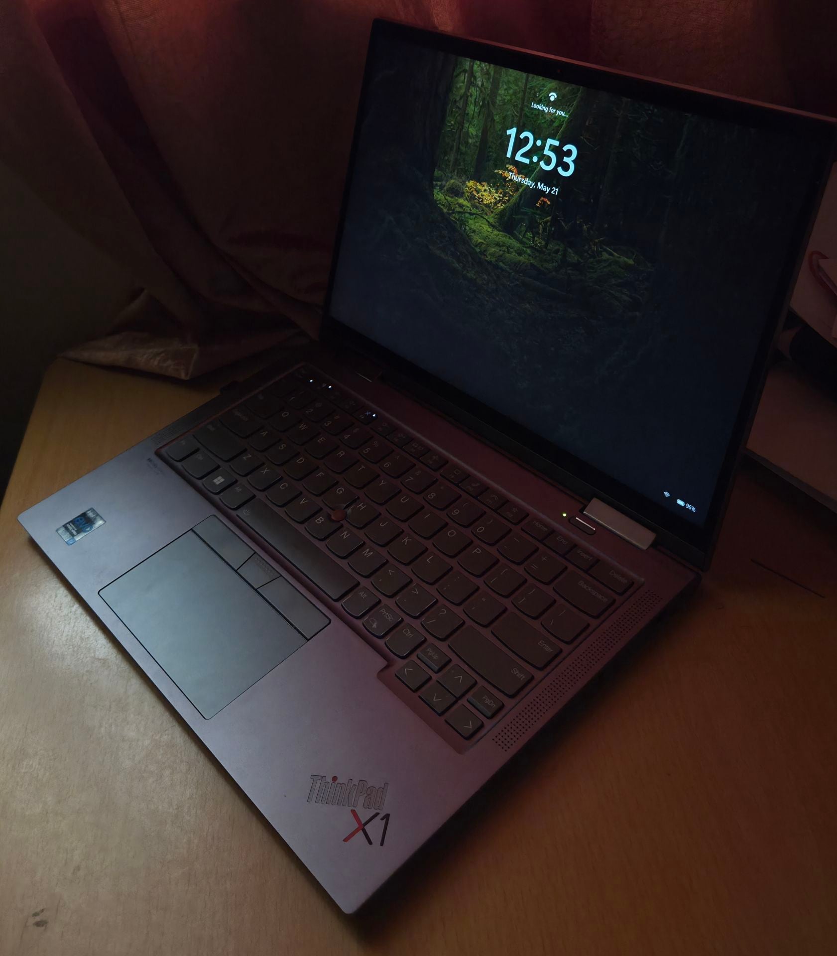 Rare 4K UHD+ X1 Yoga Gen 6 - Image 2