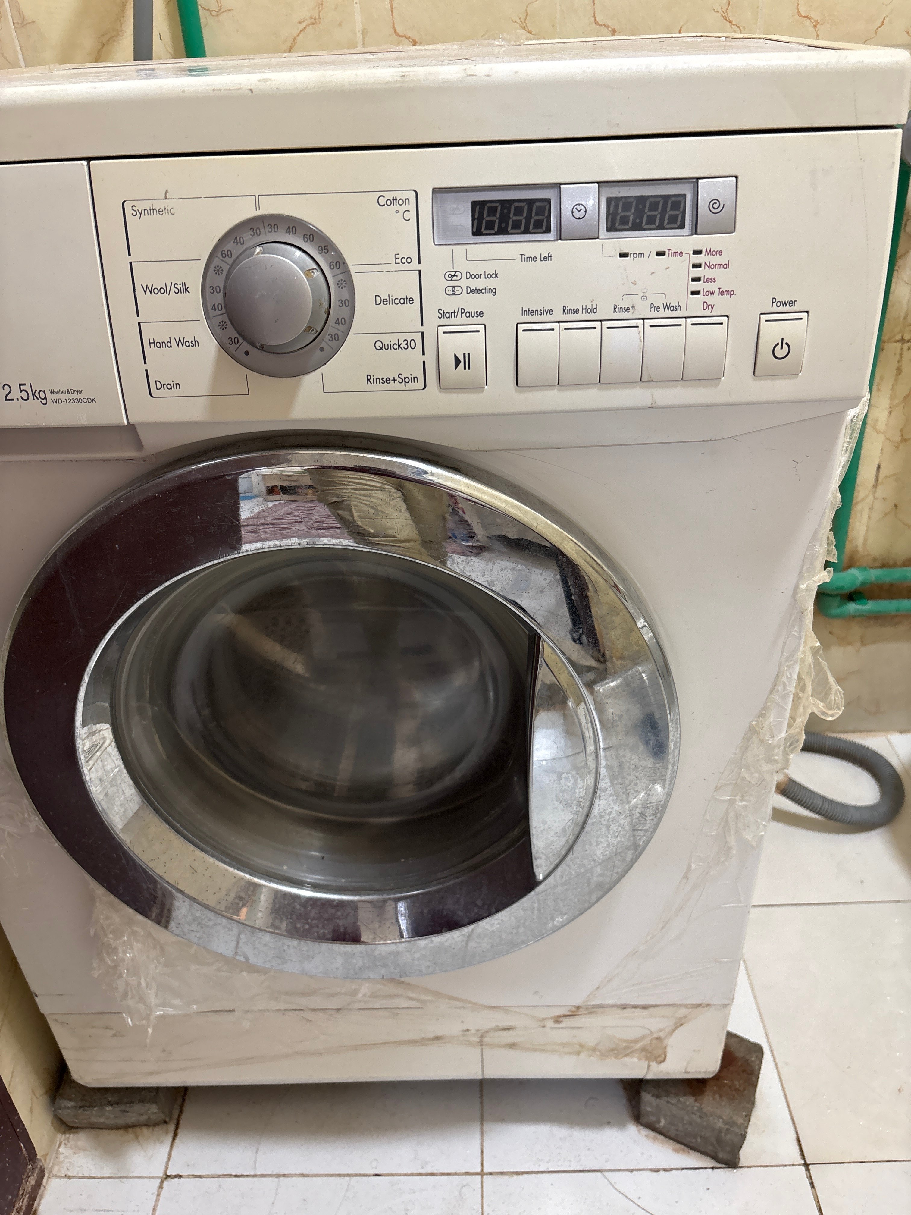 LG washing machine - Image 4