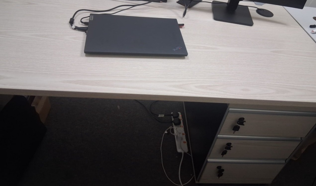 OFFICE DESK - Image 2