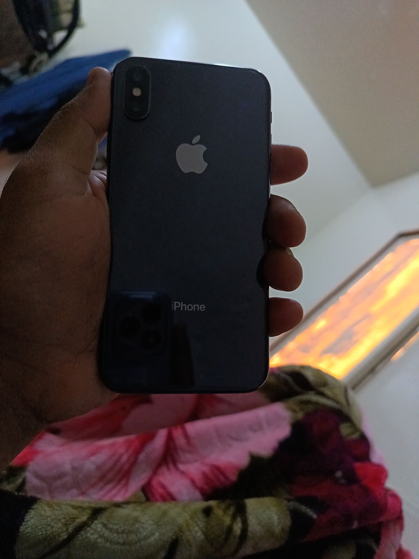 Iphone x 64 gb  - Image 2