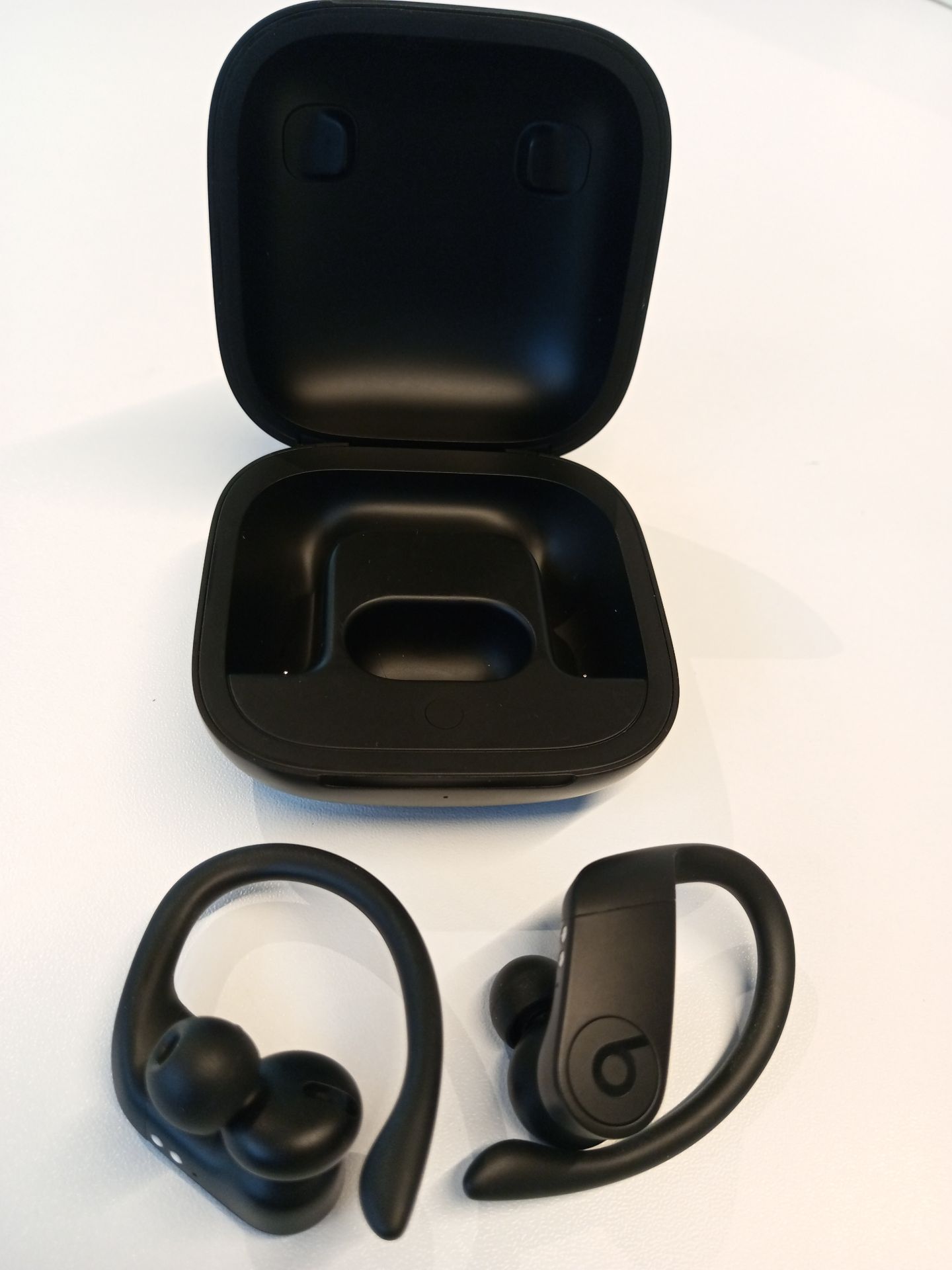 Beats Powerbeats Pro (Original) - Image 6