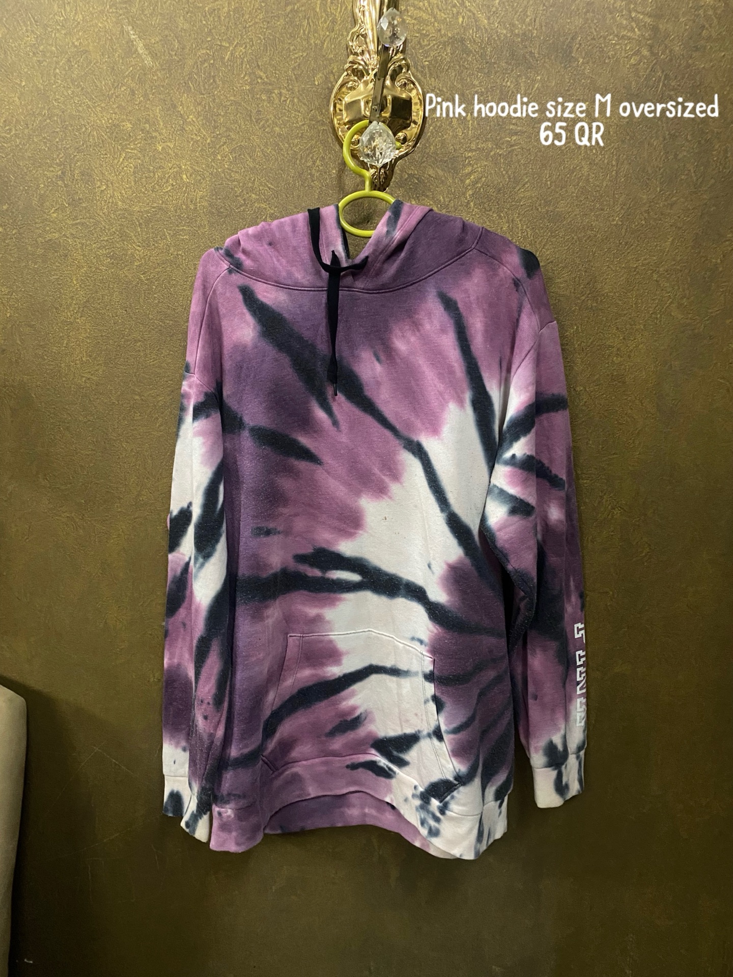 Pink hoodie for woman size M - Image 4