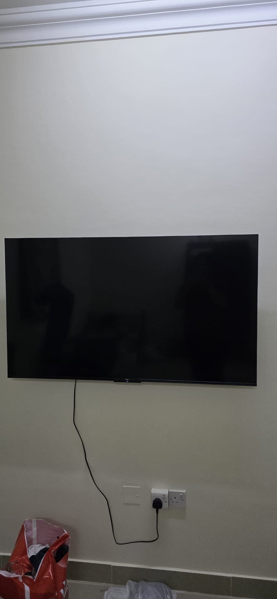 TCL TV FOR SALE - Image 1